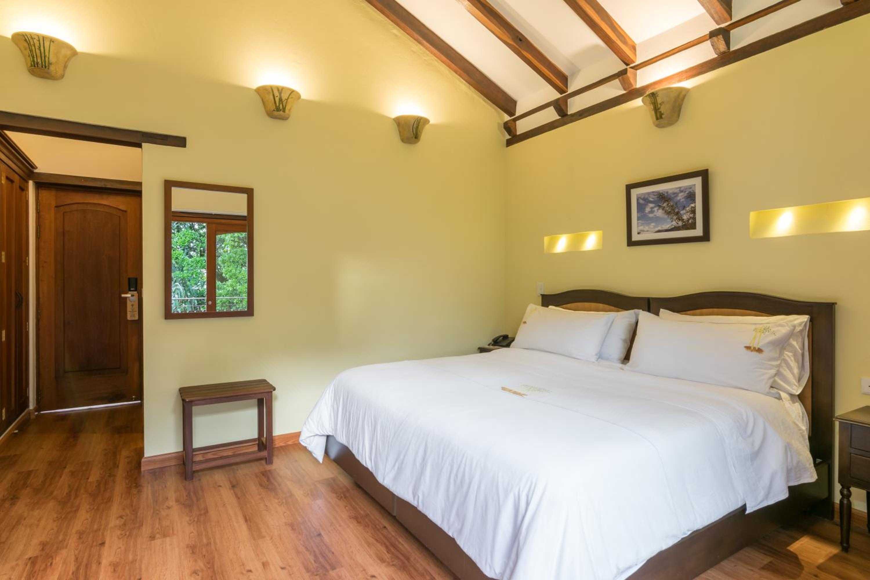 Double Room with Balcony photo 2