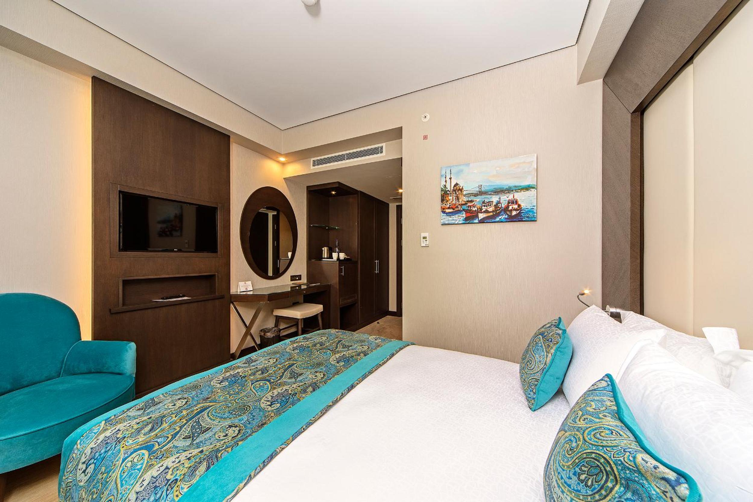 Standard Double Room with Balcony photo 3