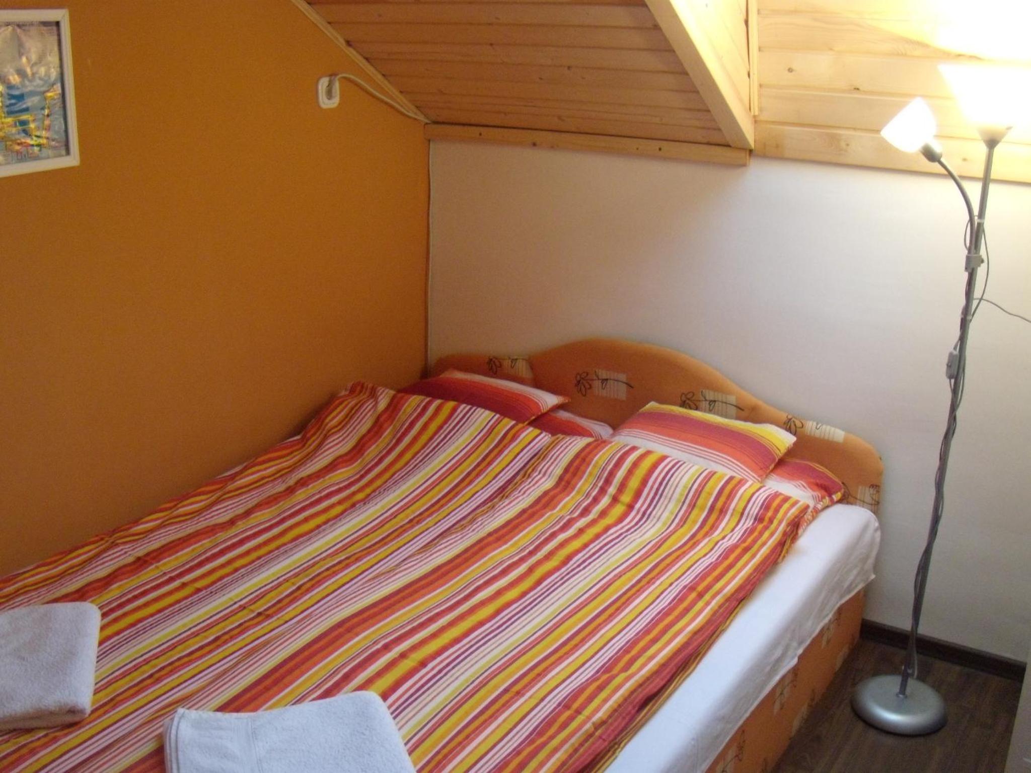  One-Bedroom Apartment  (3 Adults) photo 2