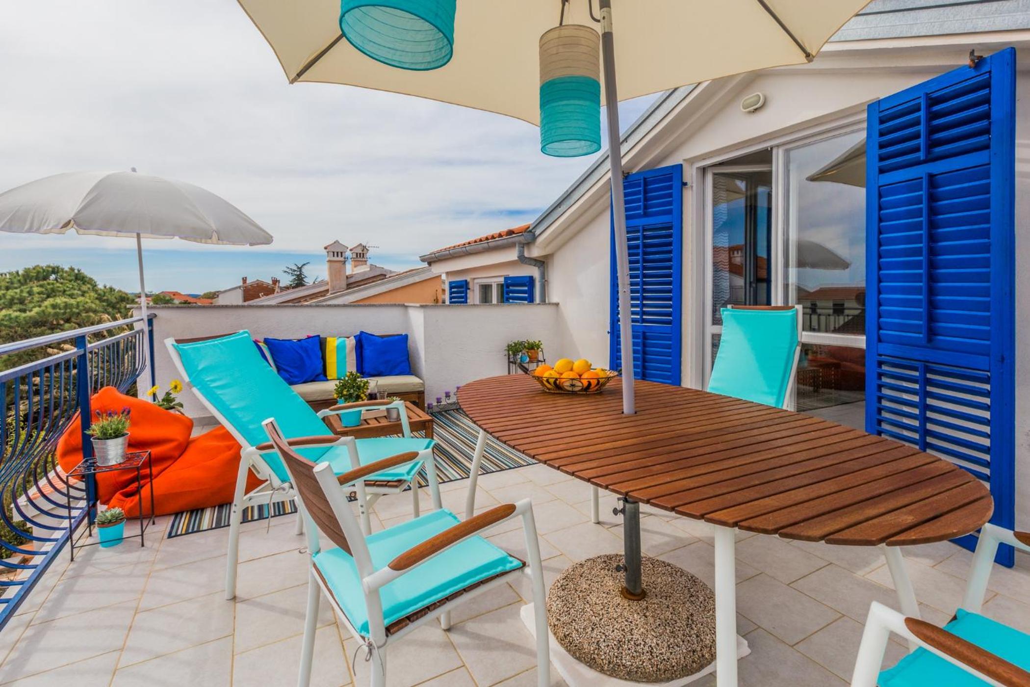 Apartment with Sea View photo 2