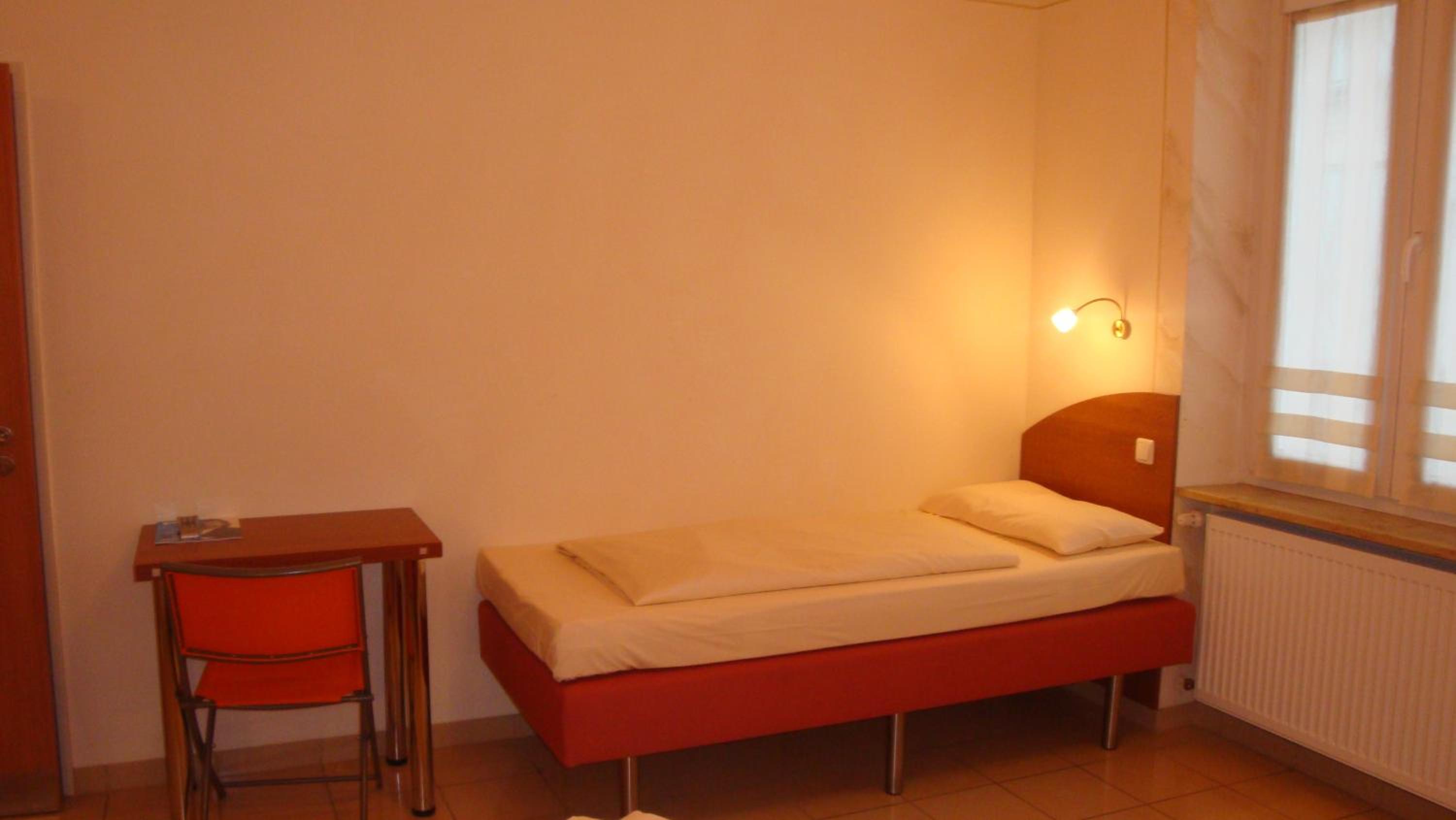 Triple Room - Photo 2