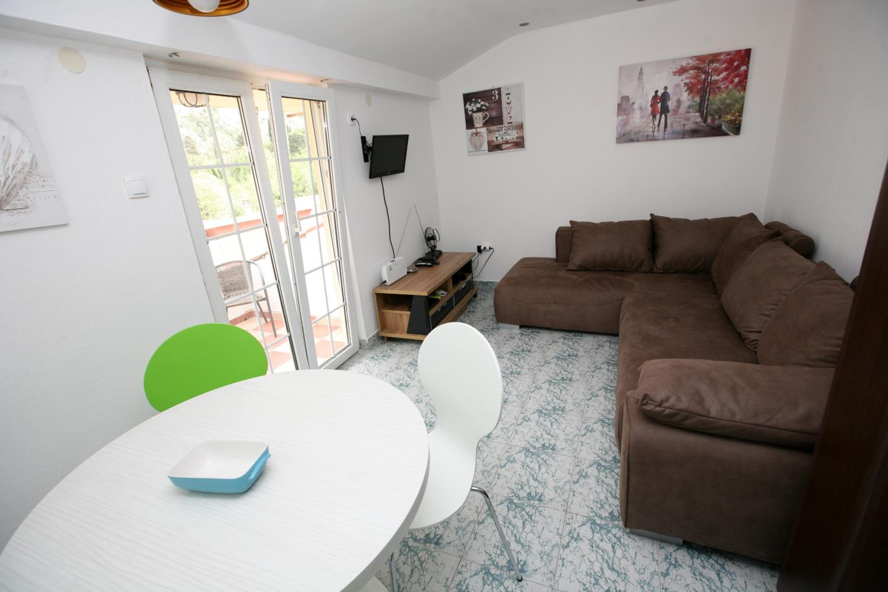 Apartment with Terrace