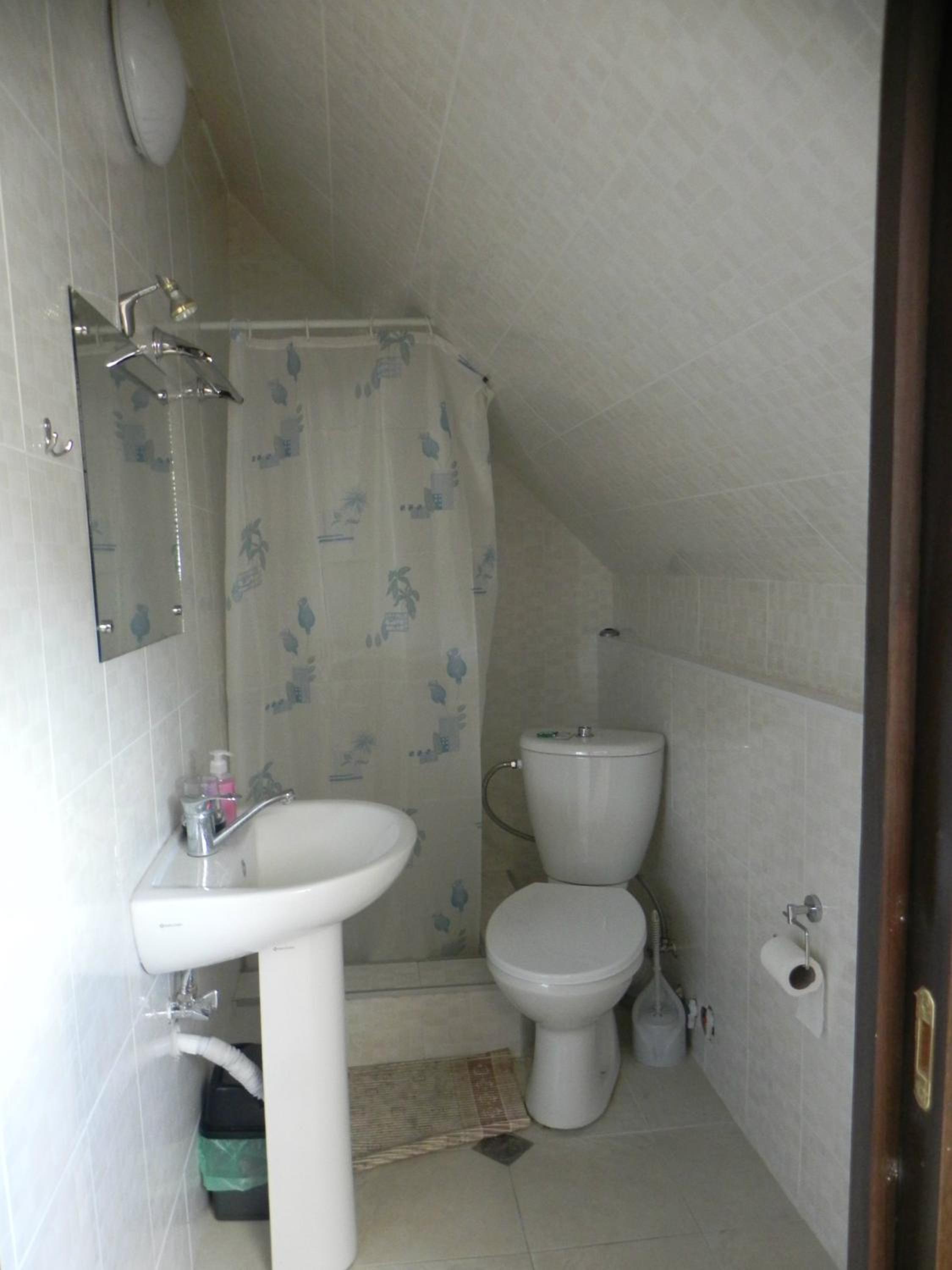 Twin Room with Air-Conditioning photo 3