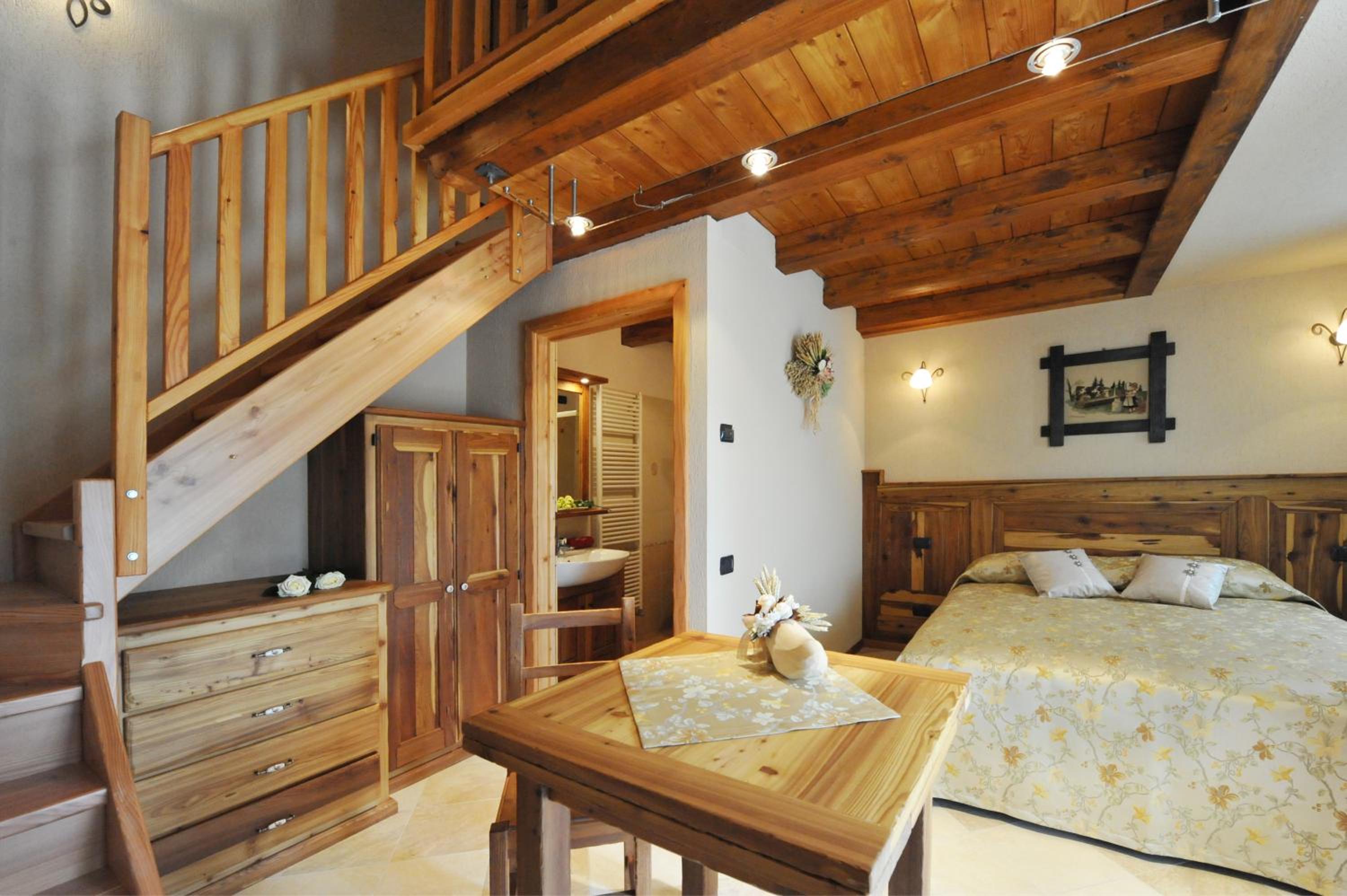 Triple Room with Kitchenette - Split Level - Photo 4