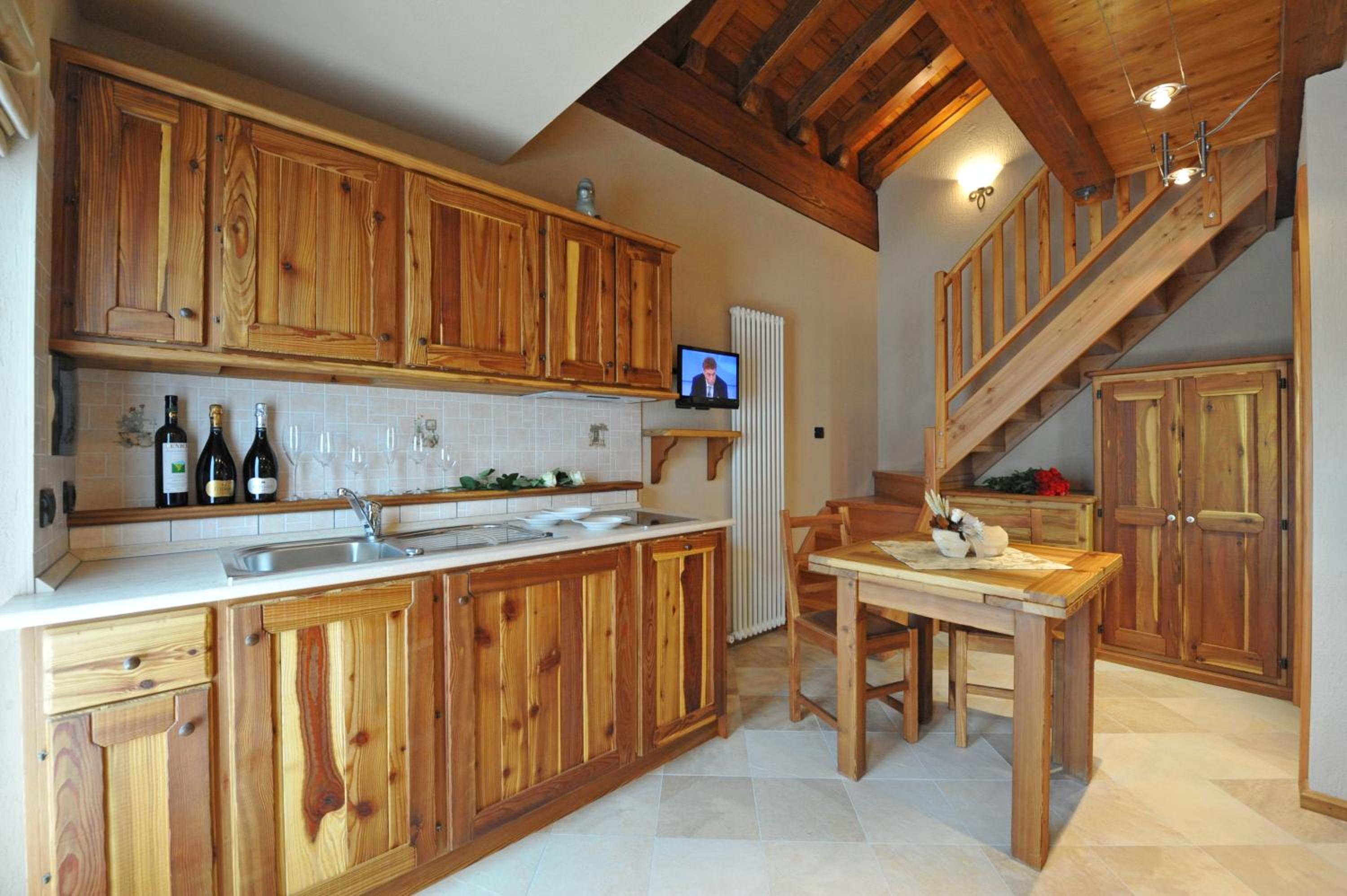 Triple Room with Kitchenette - Split Level - Photo 8