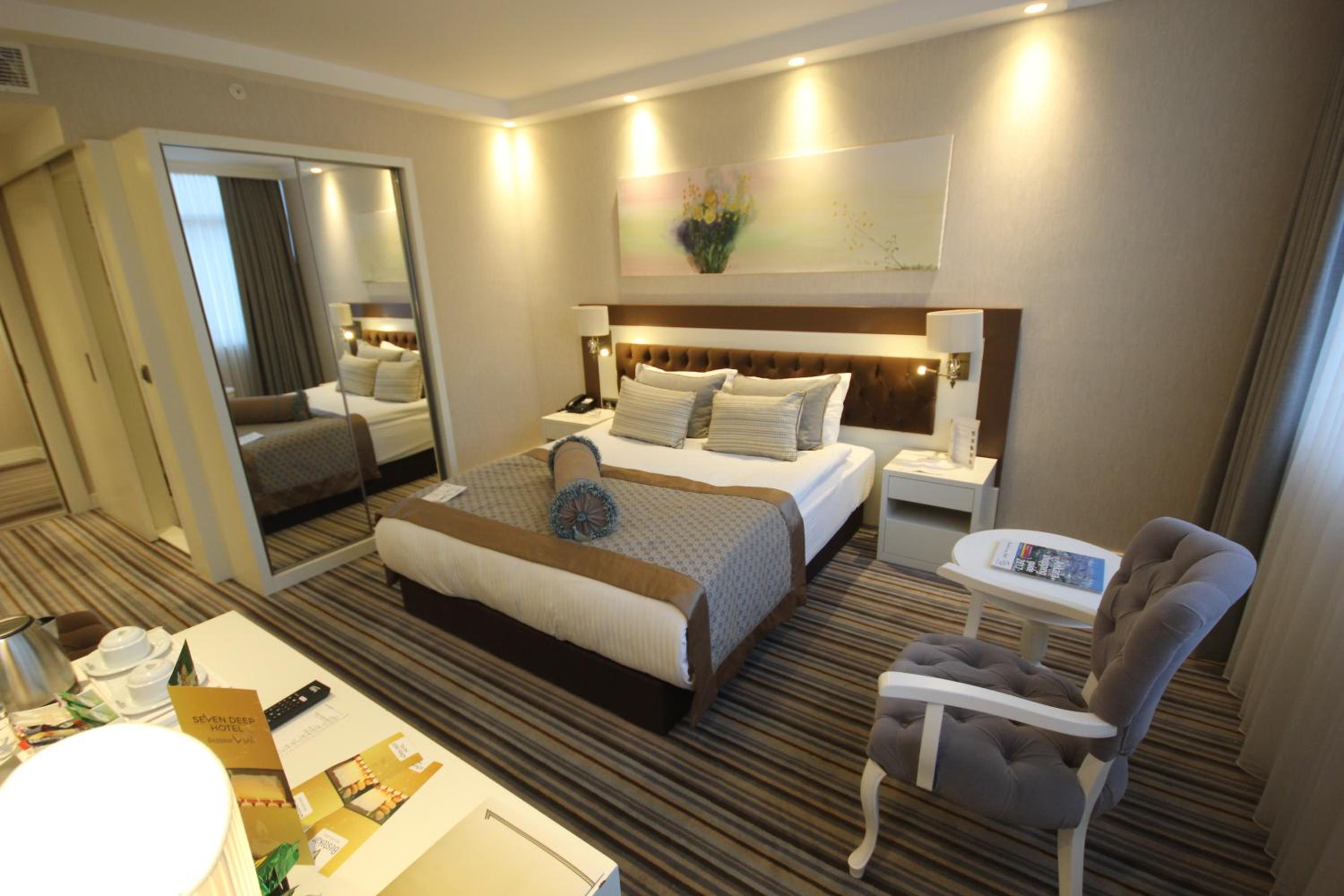 Standard Double Room - Photo 1