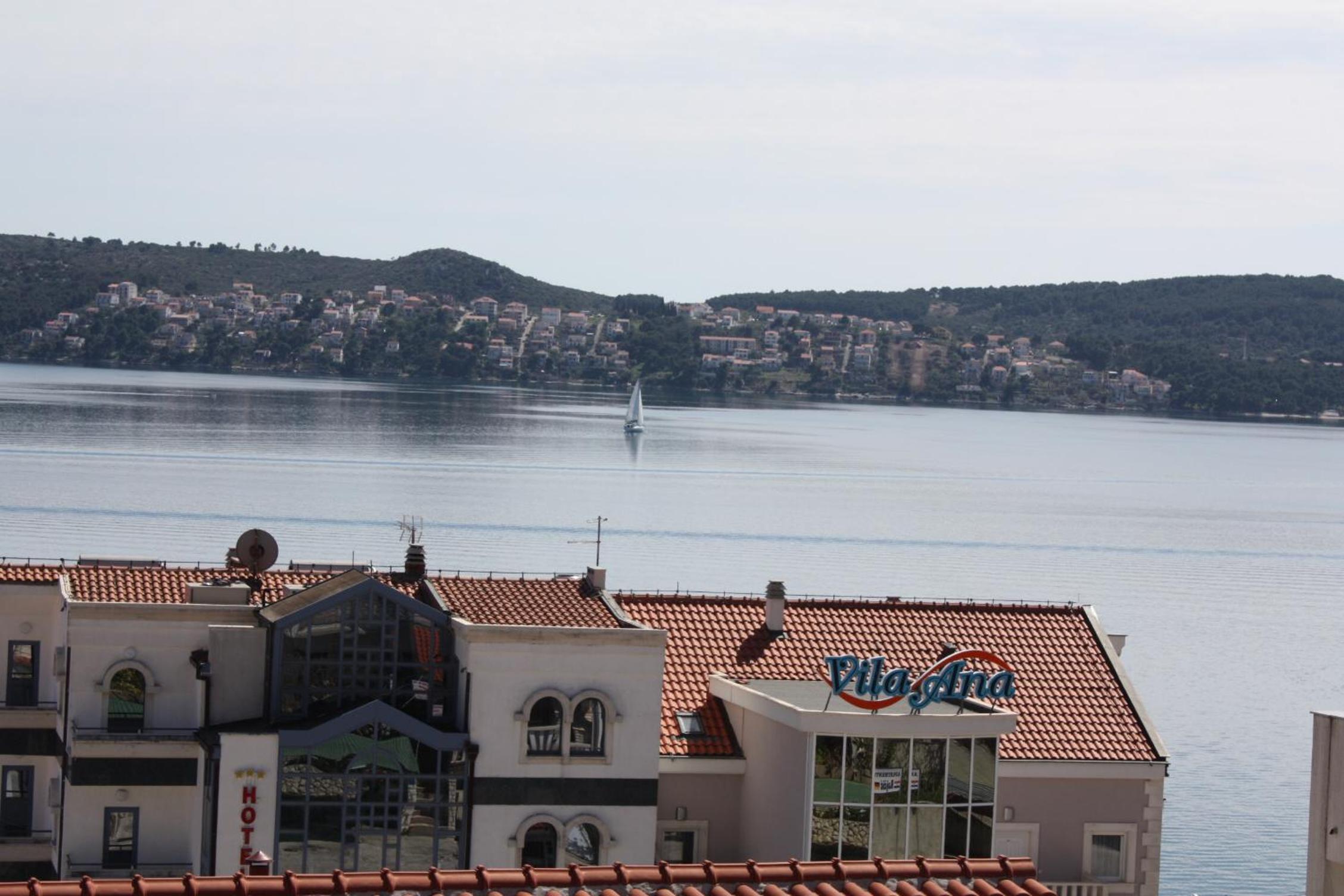 Triple Room with Sea View - Photo 13