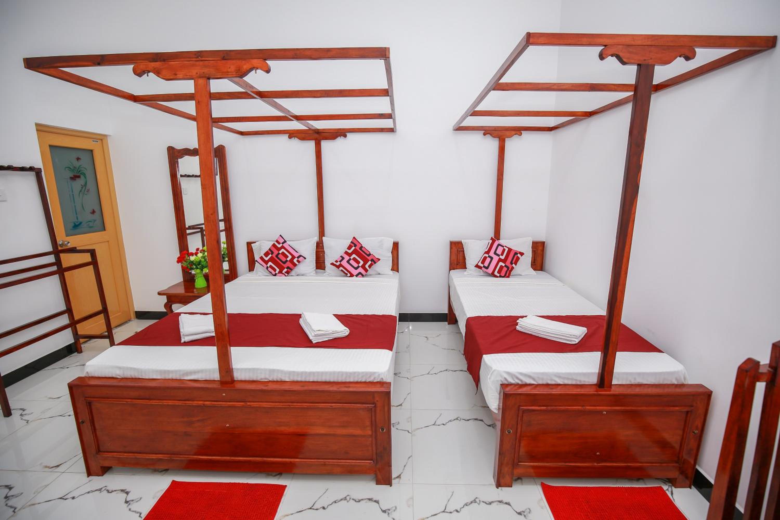 Superior Triple Room photo 2