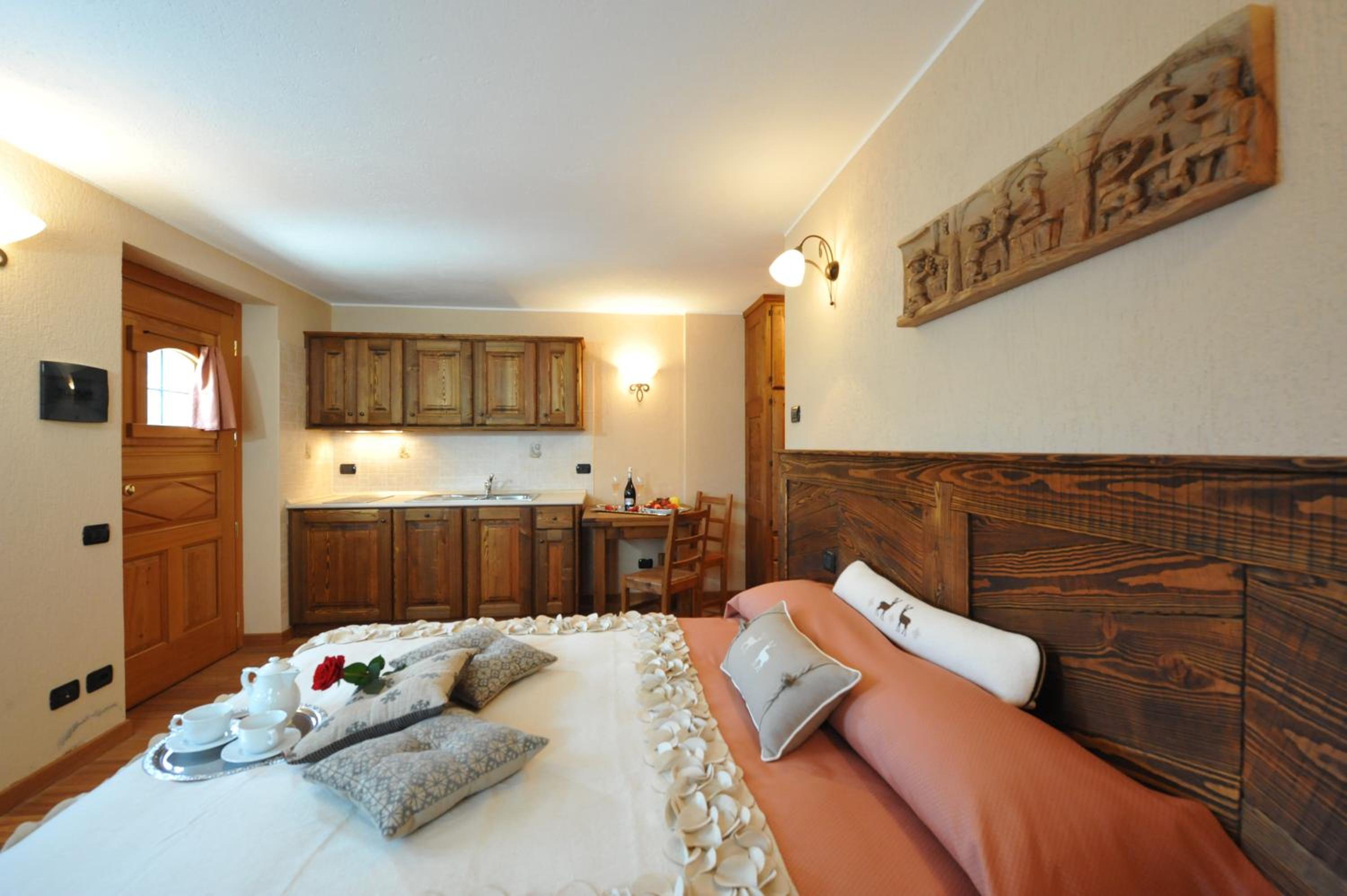 Double or Twin Room with Kitchenette - Photo 3