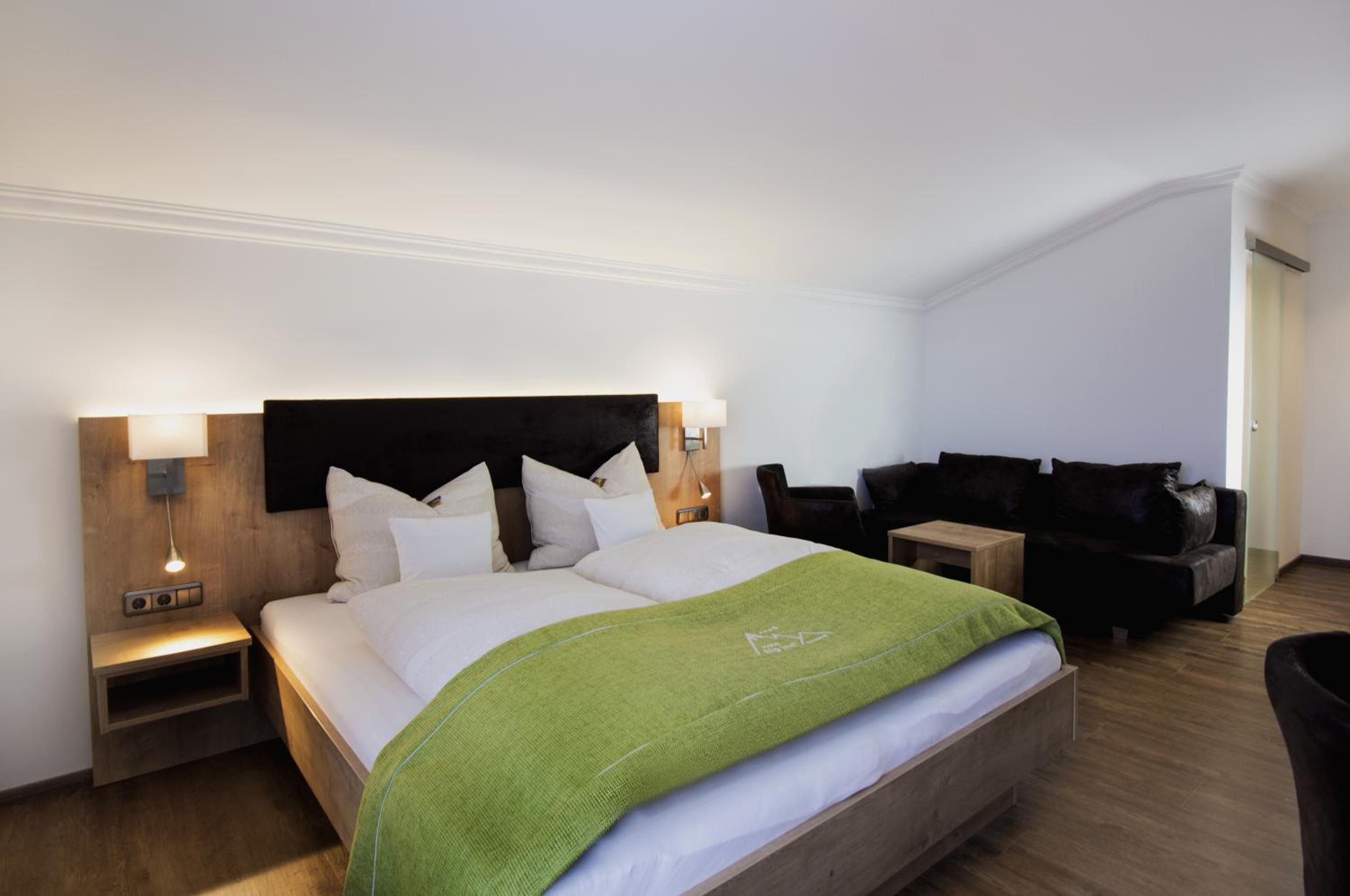 Superior Double Room - Photo 18