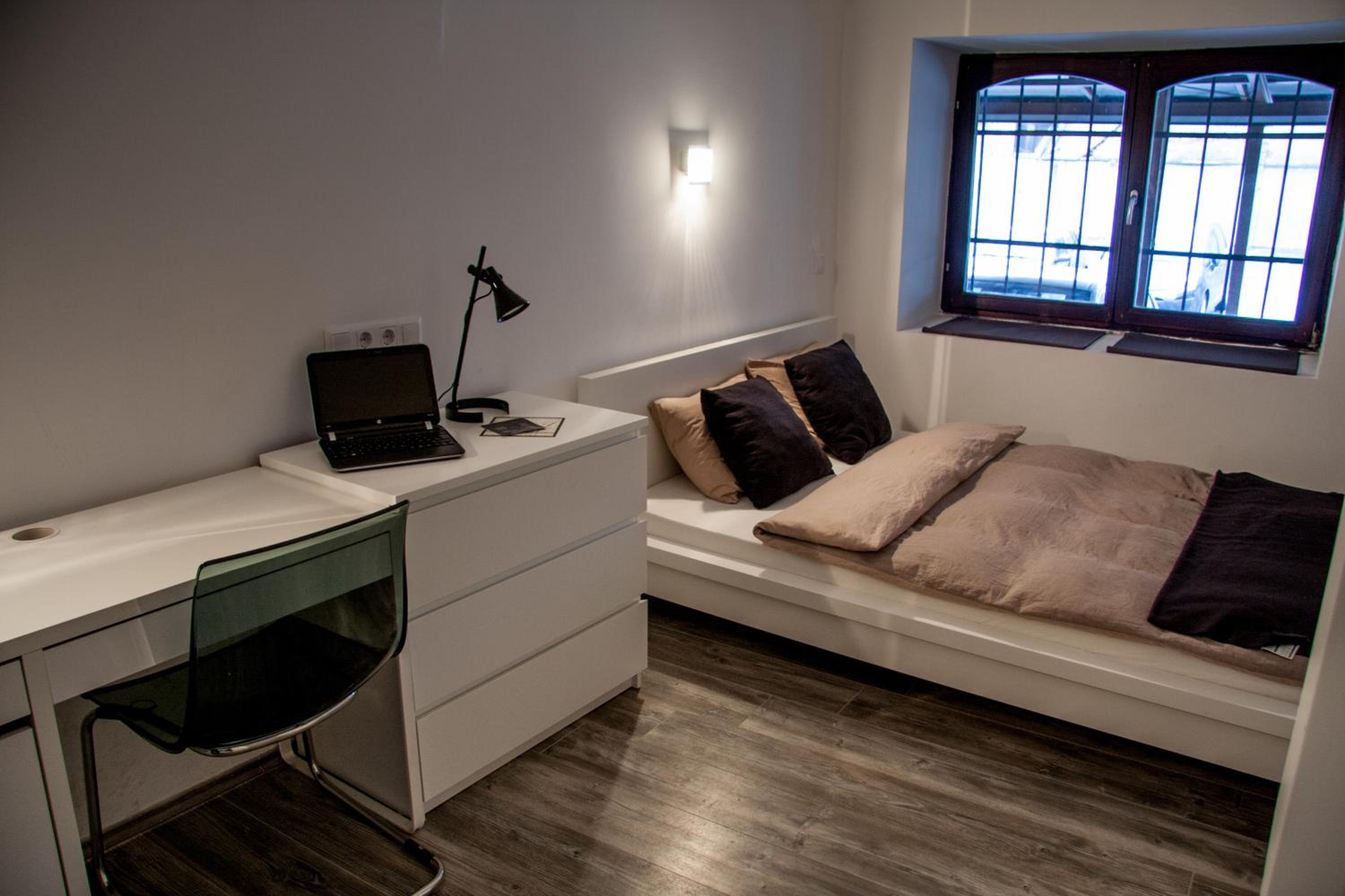 Triple Room with Shared Bathroom photo 2