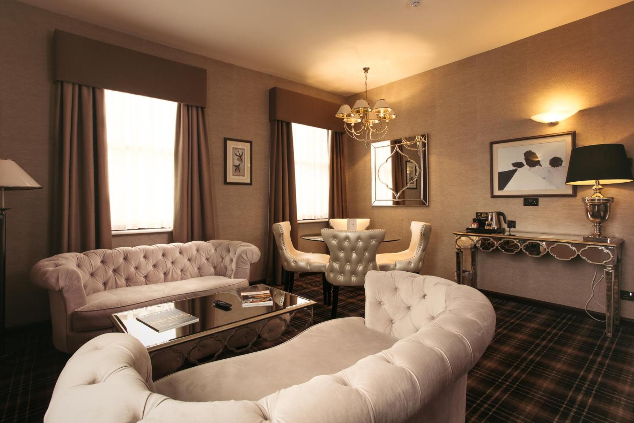 Executive Suite photo 2