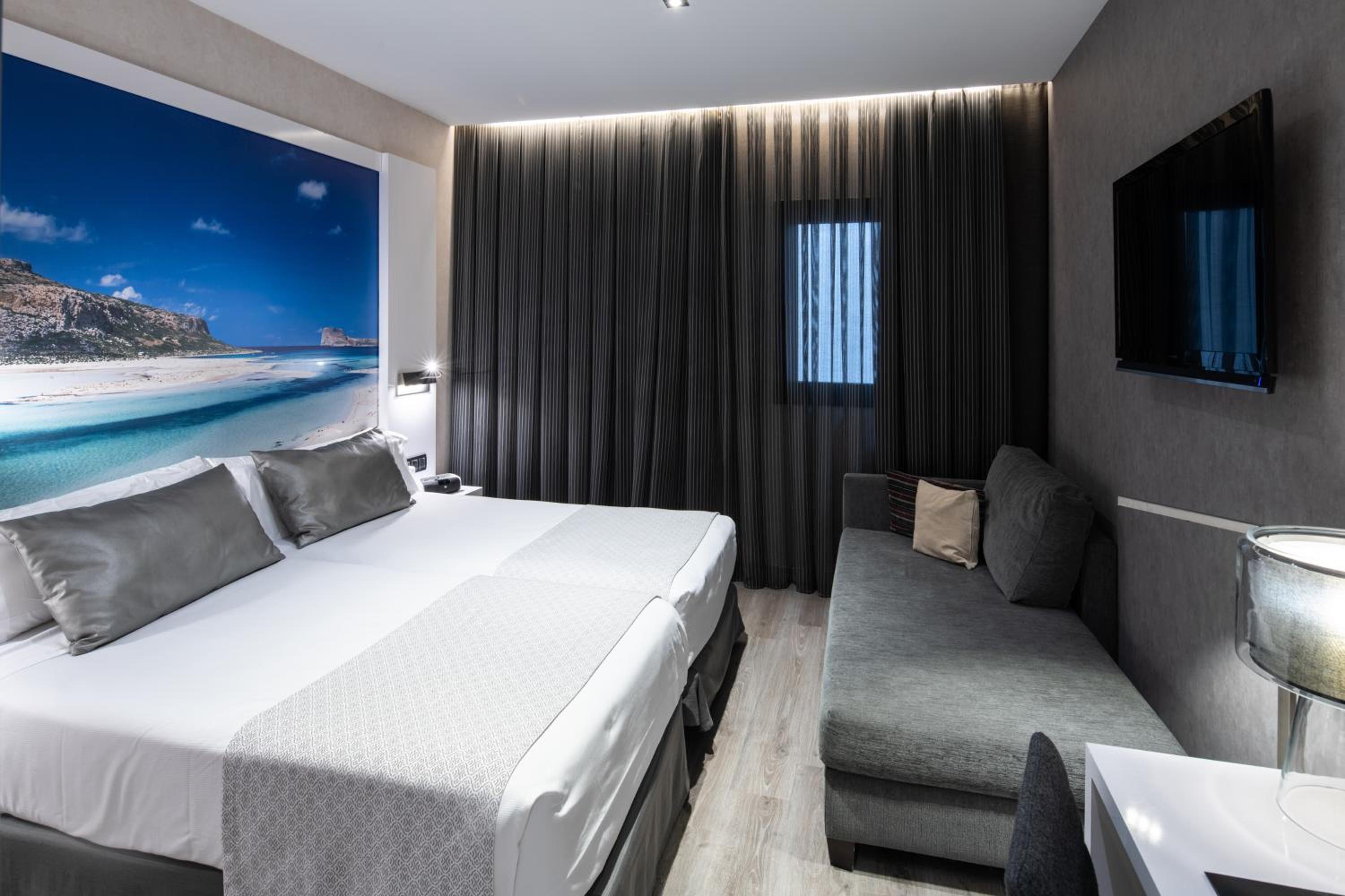 Habitación Familiar (2 Adultos + 2 Niños)