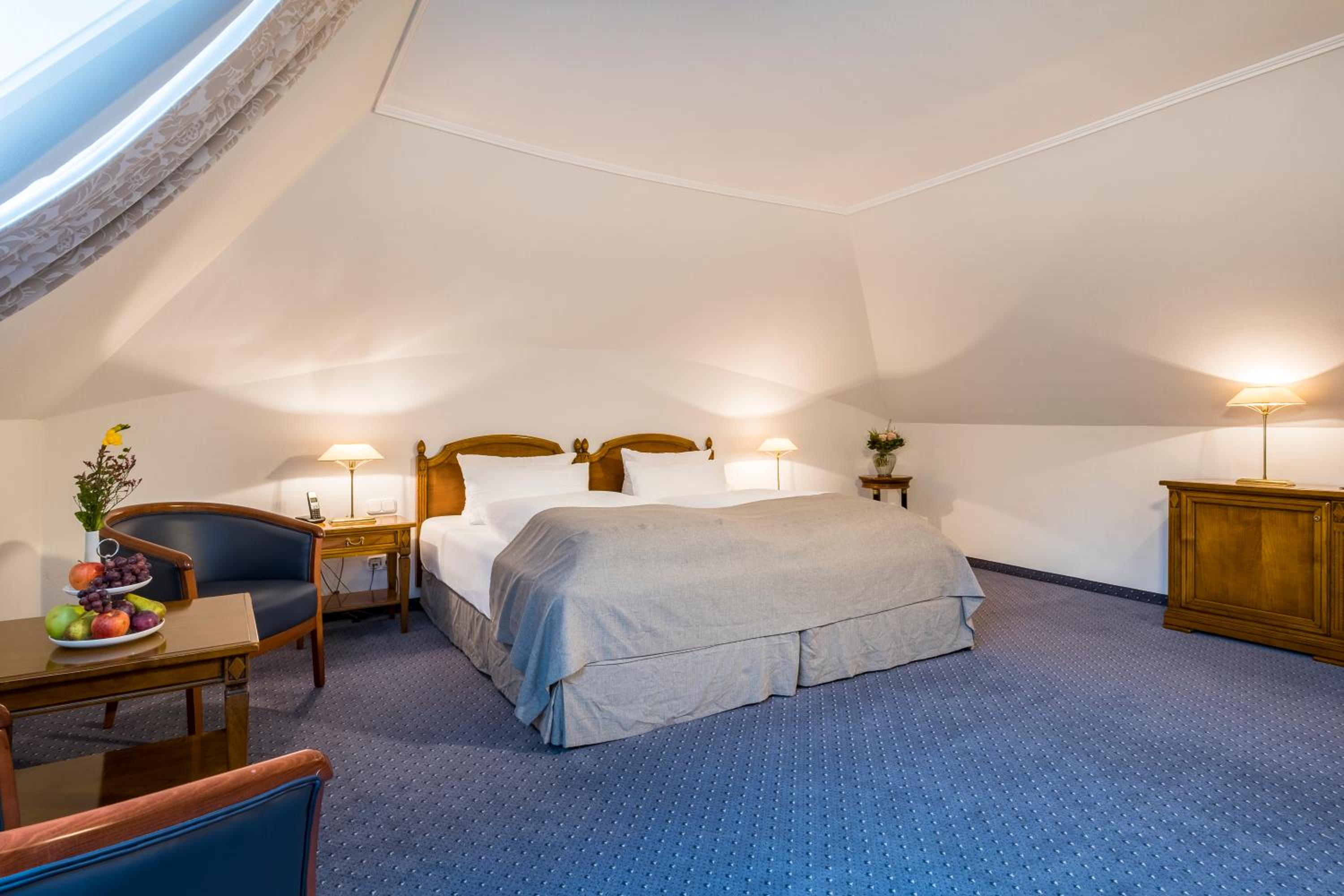 Double Room - Photo 7