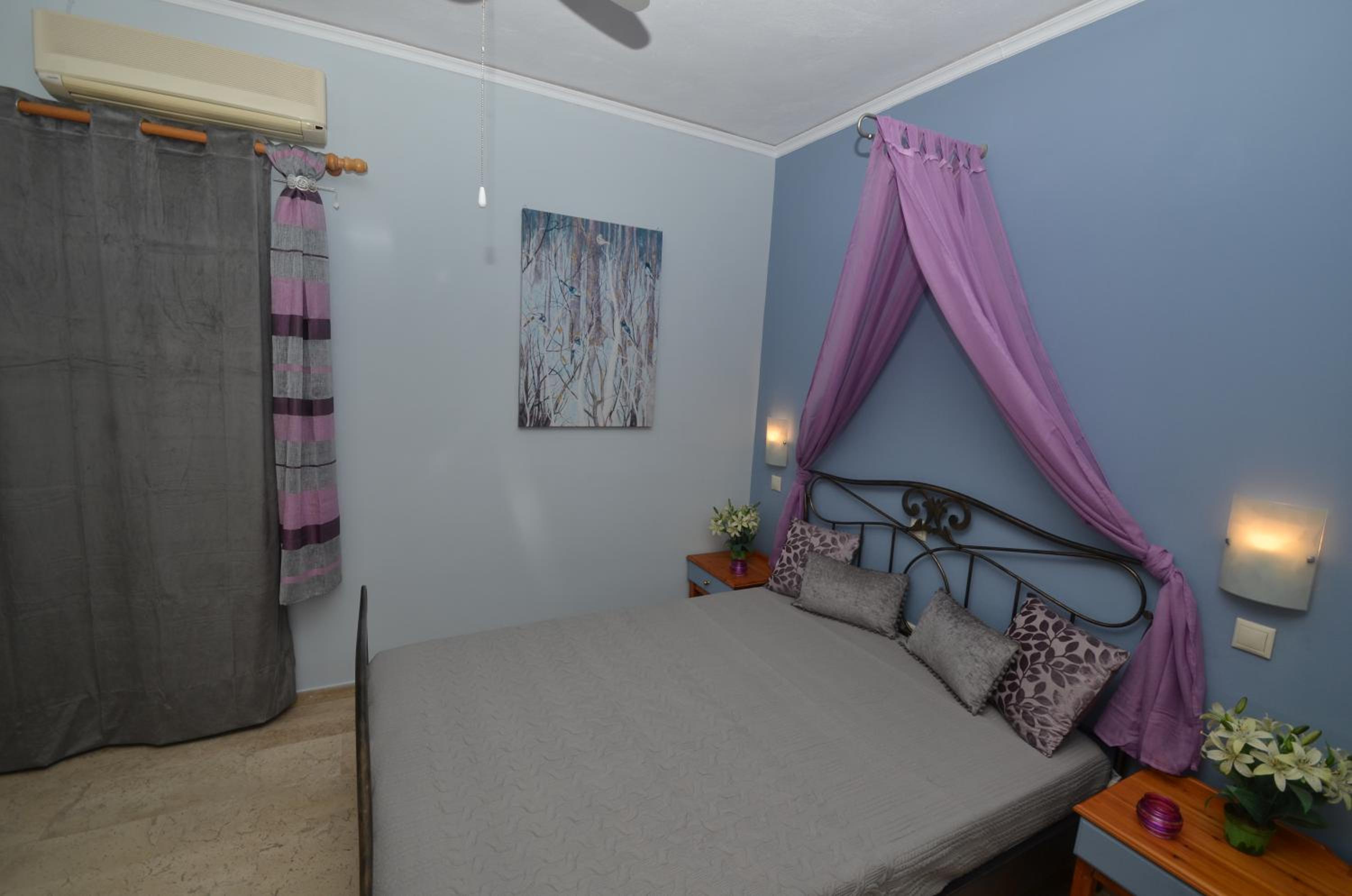 Double Room with Balcony and Sea View- Top floor - Photo 5