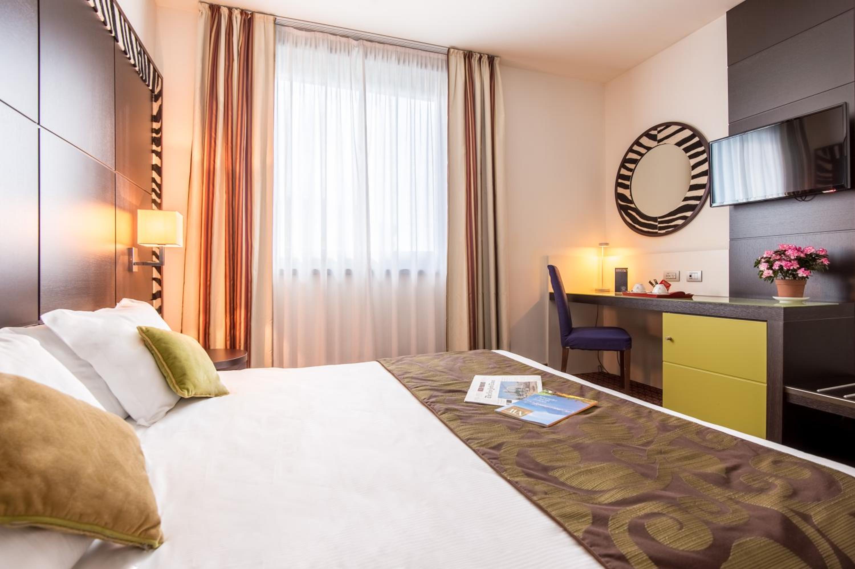 Superior Double Room - Photo 9