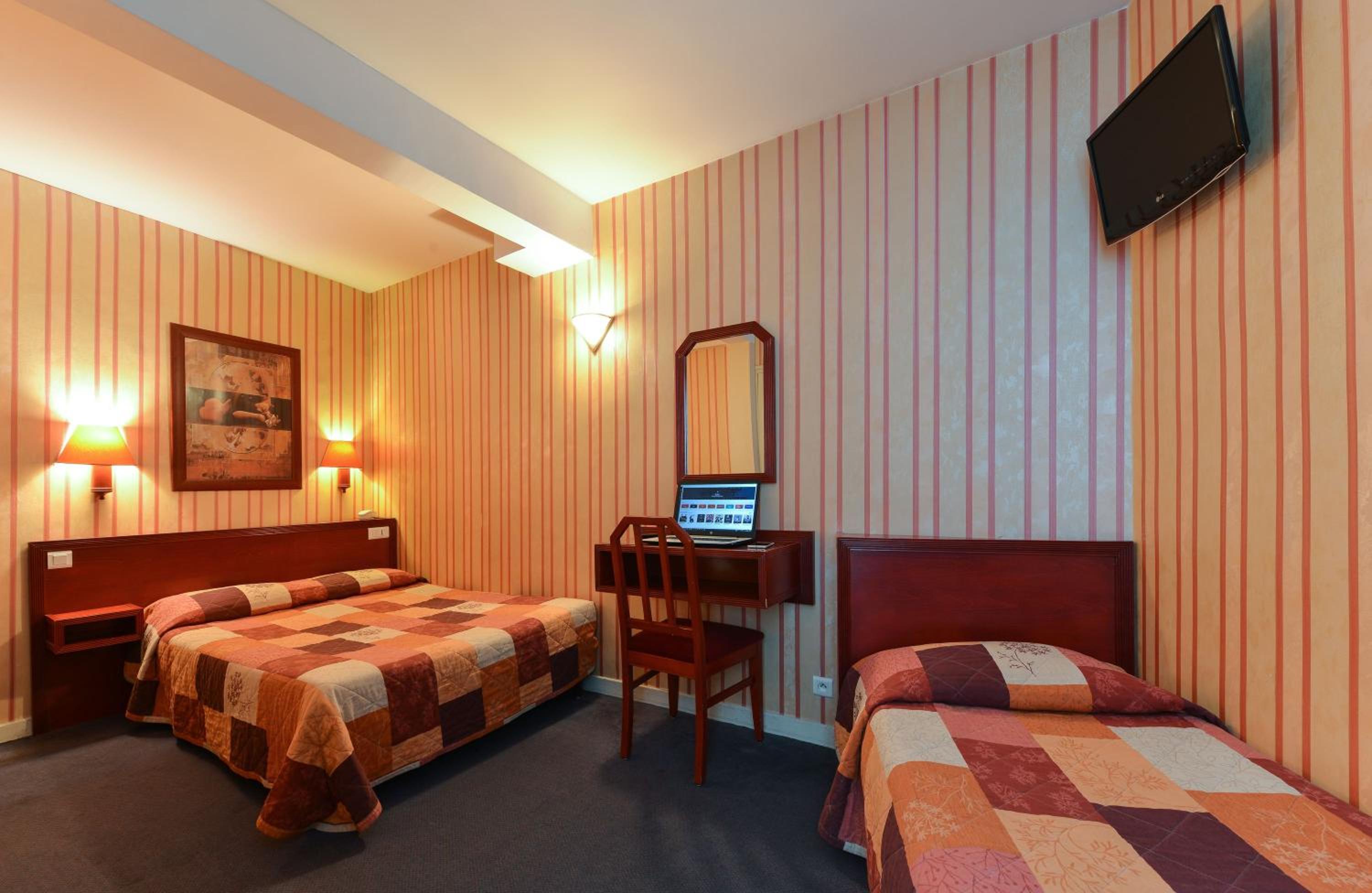 Triple Room photo 1