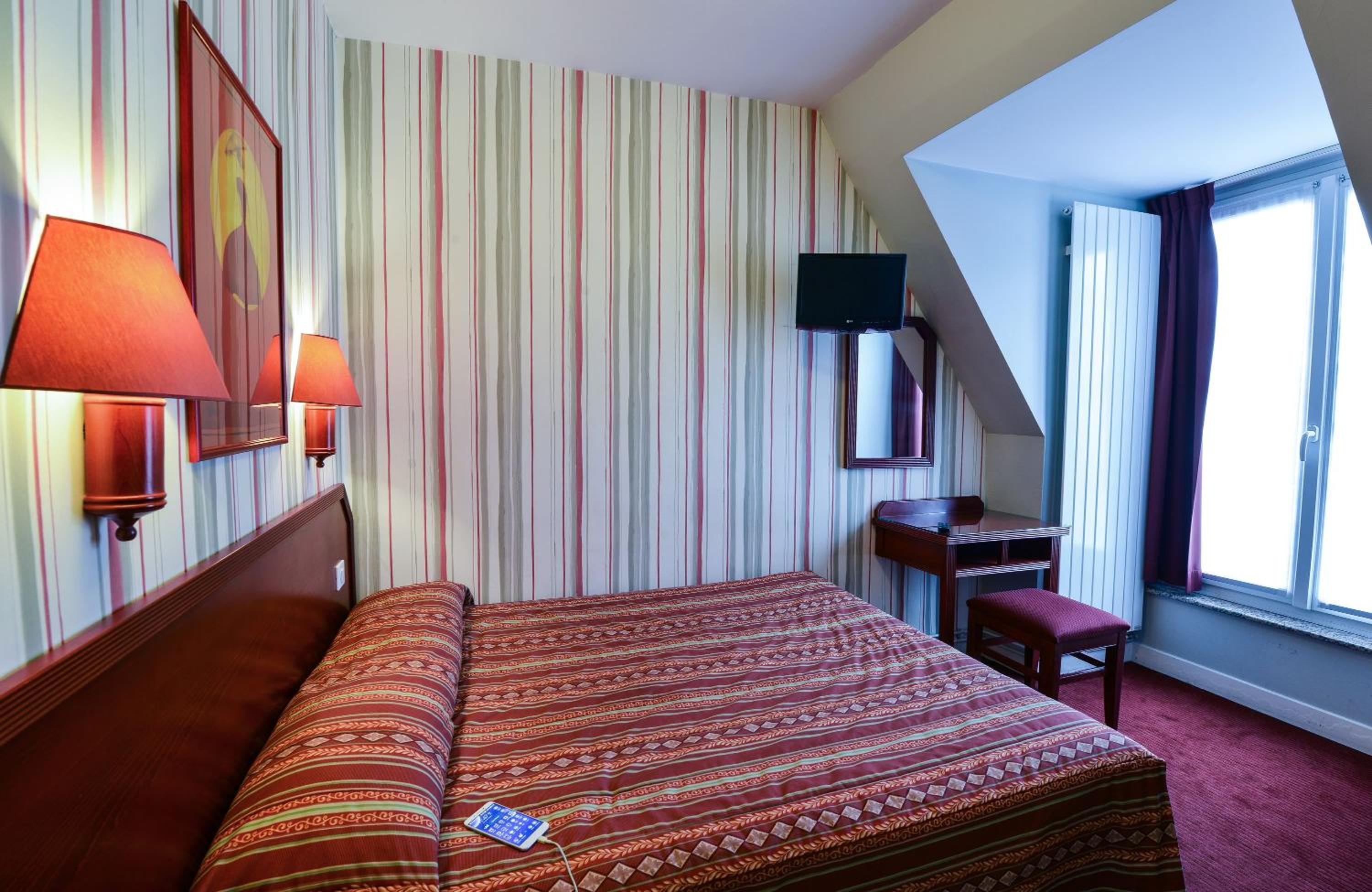 Single Room photo 3