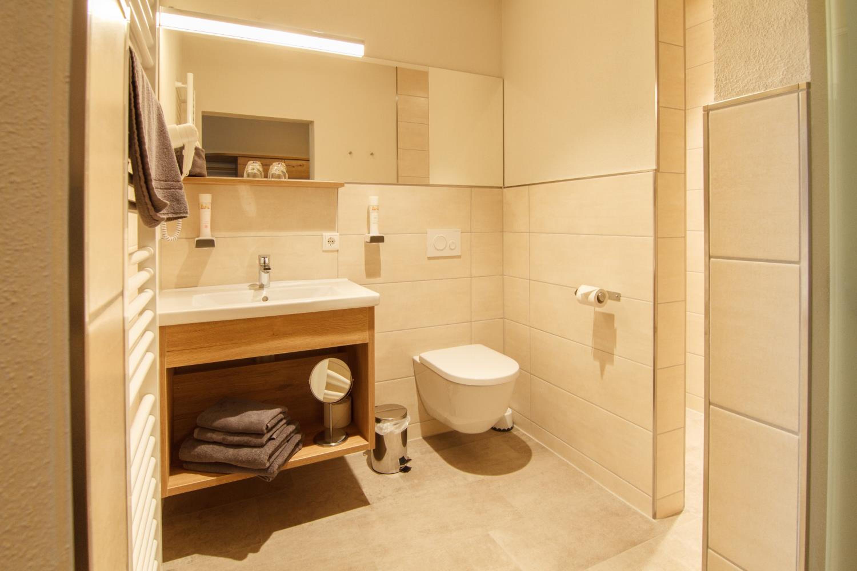 Superior Double Room - Photo 9