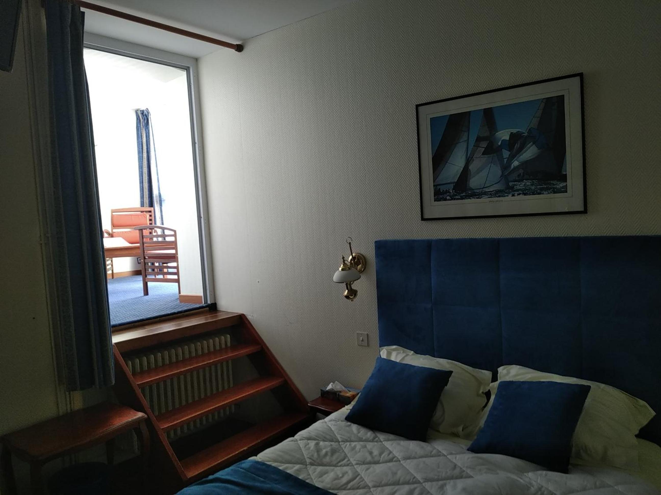 Quadruple Room (2 Double beds) Sea View photo 2