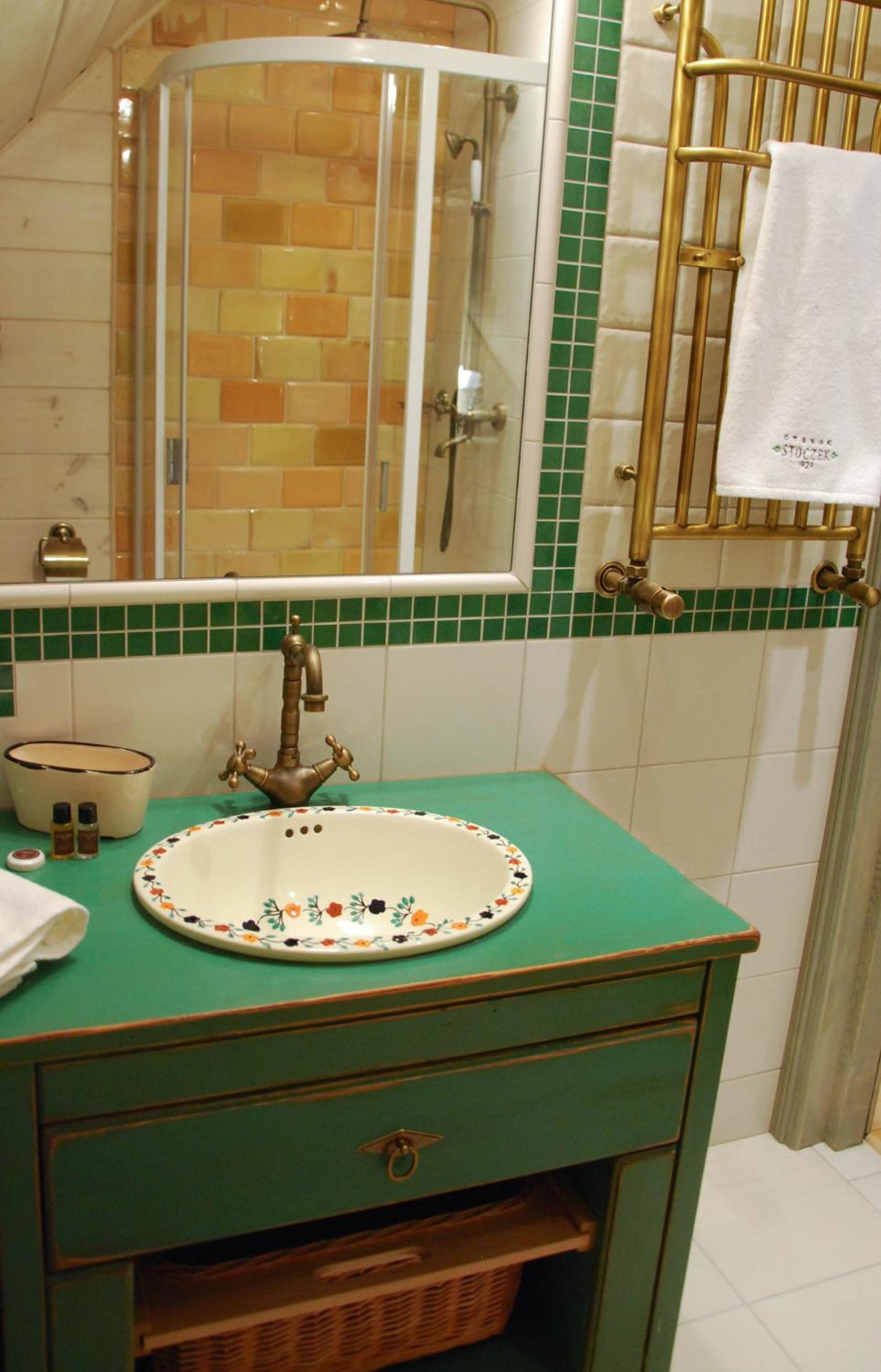 Double or Twin Room - Photo 3