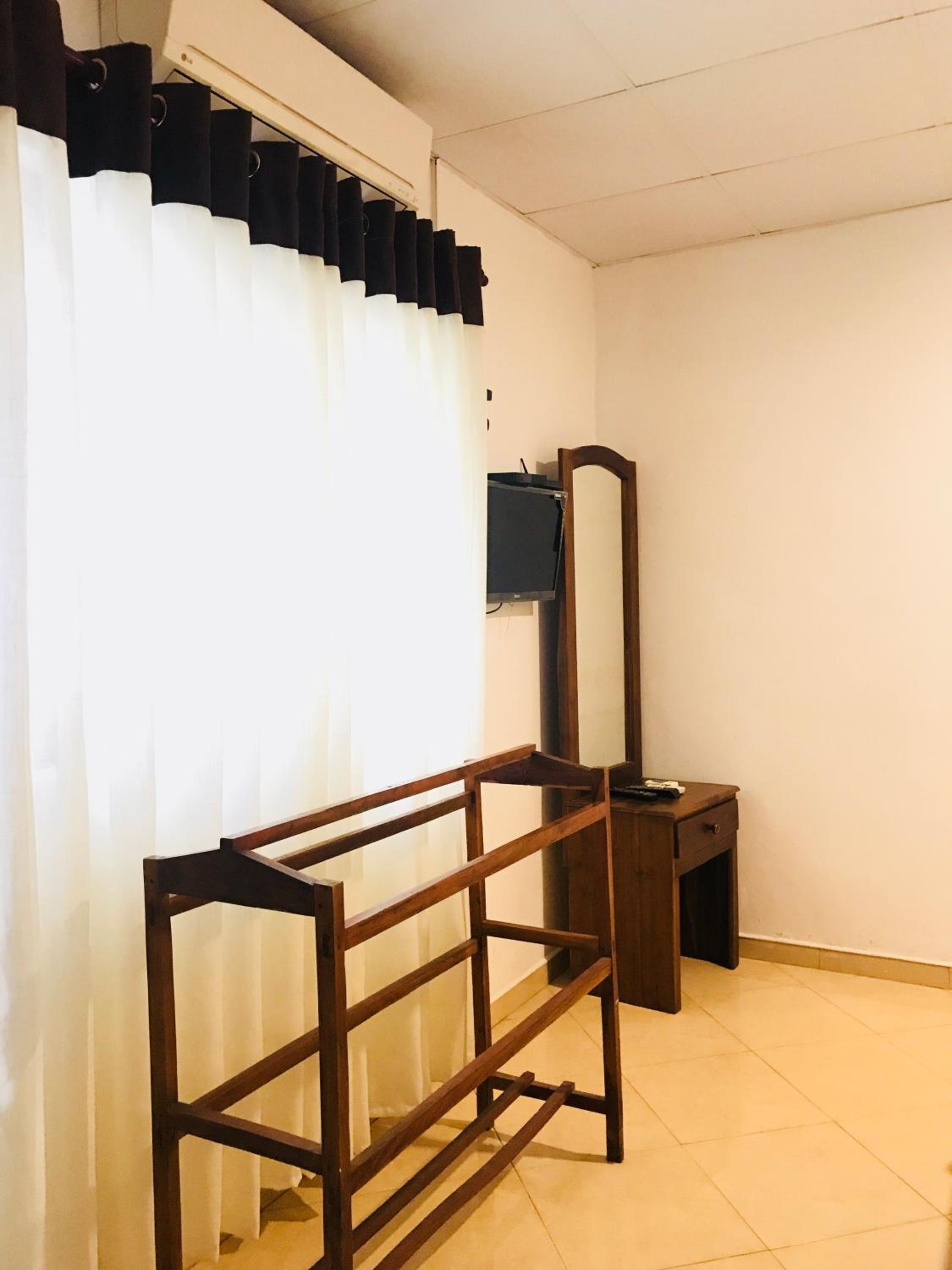 Deluxe Family Room photo 2