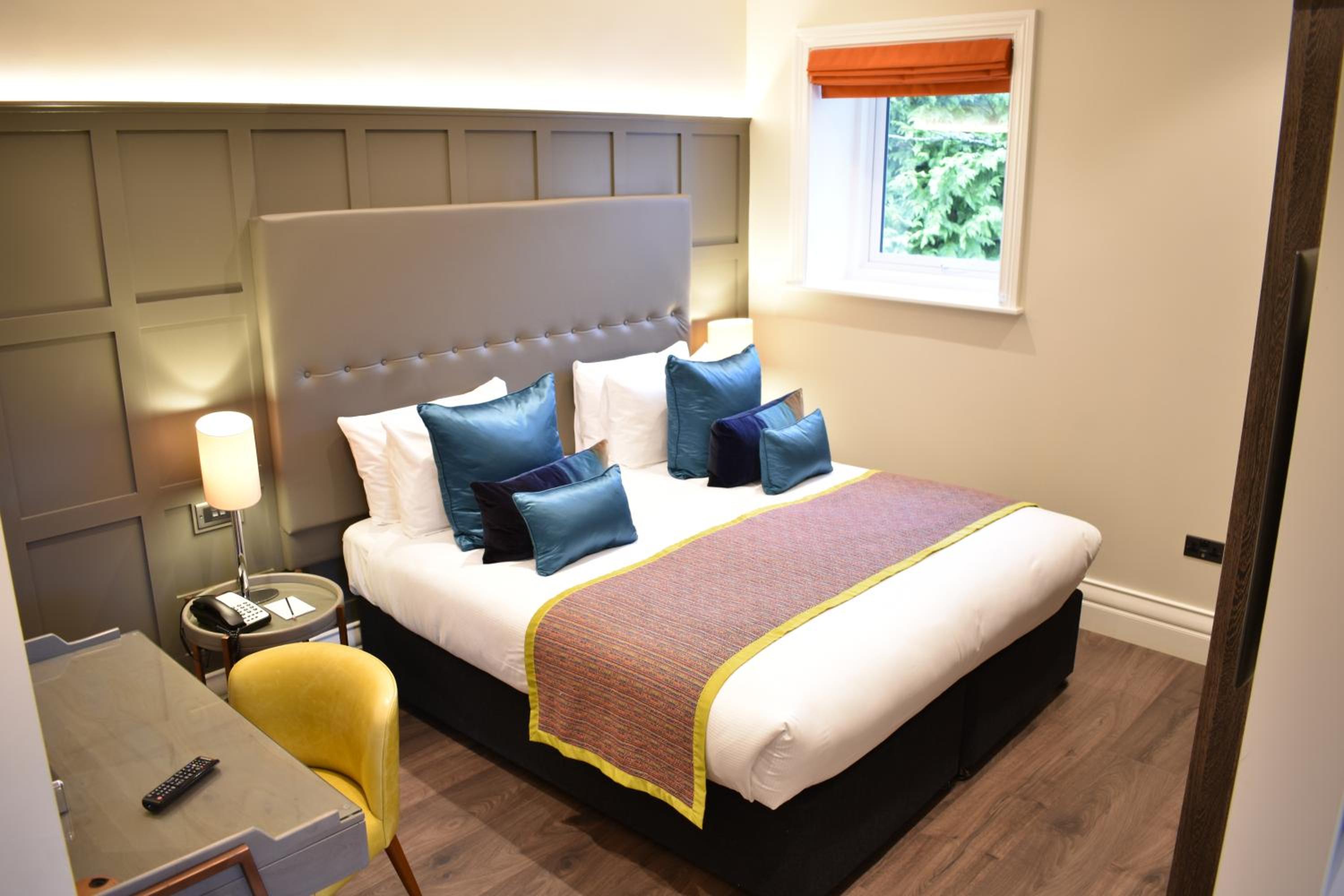Luxury Suite - Photo 1