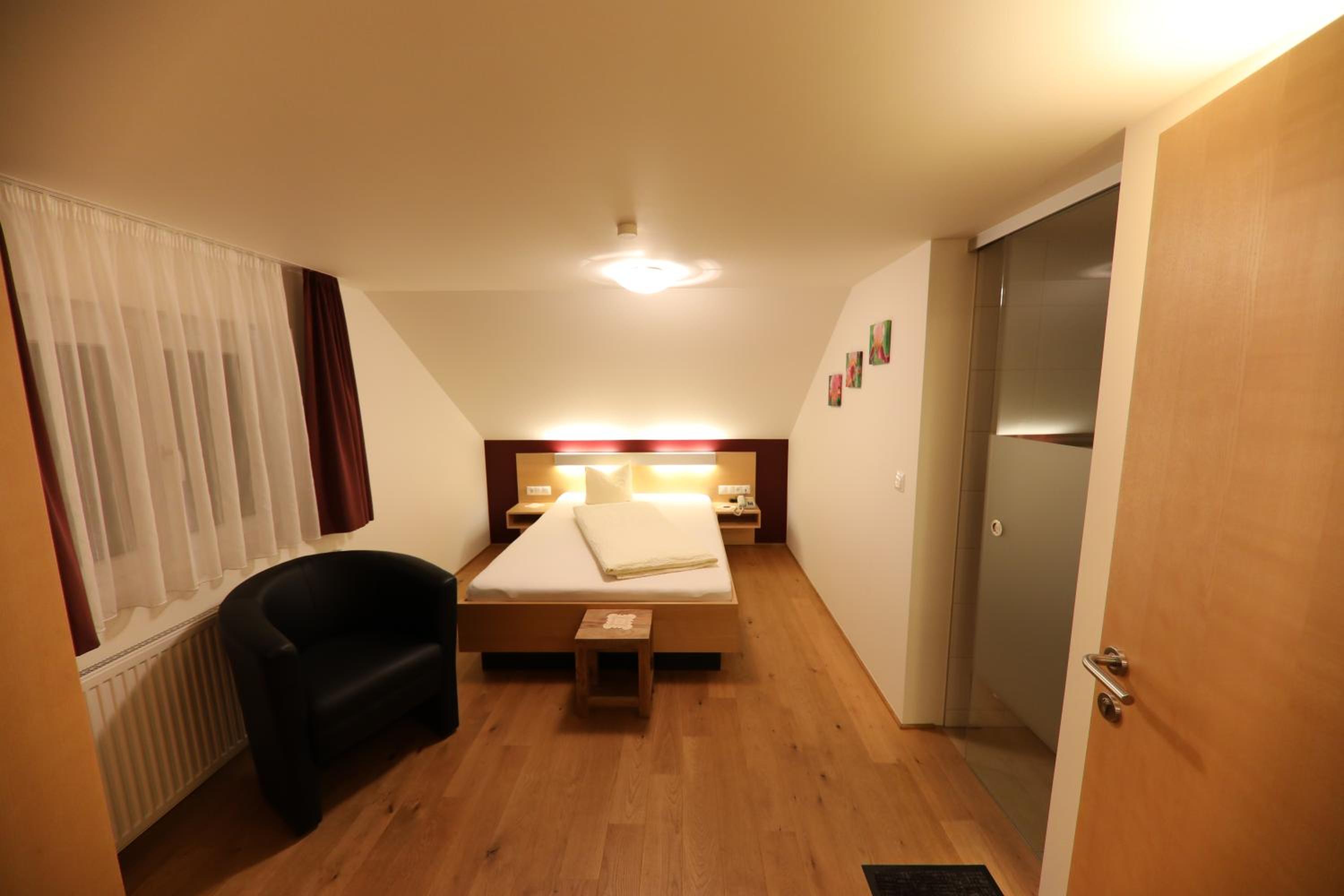 Single Room photo 1