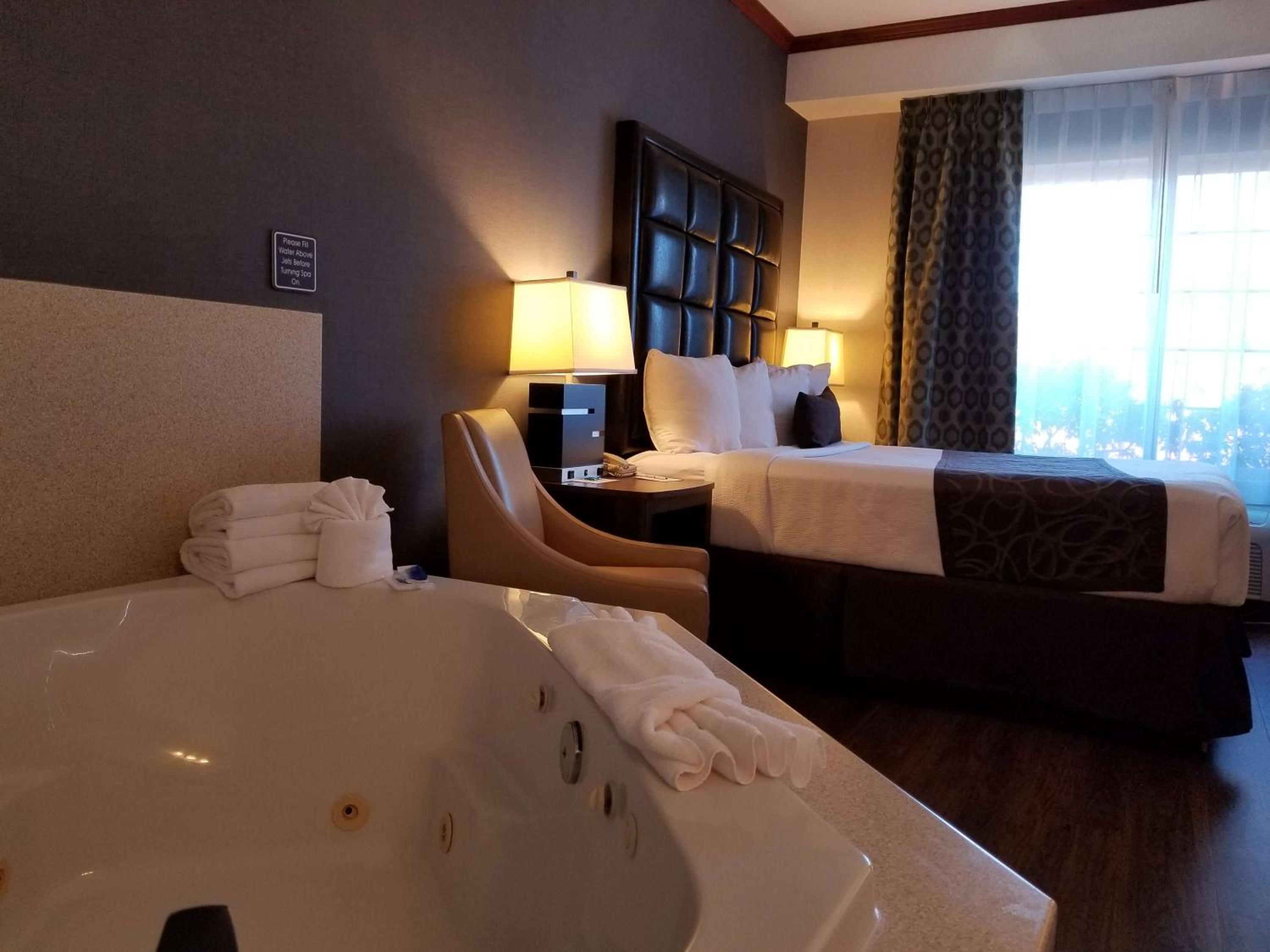 Queen Room with Spa Bath - Disability Access/Non-Smoking - Photo 7