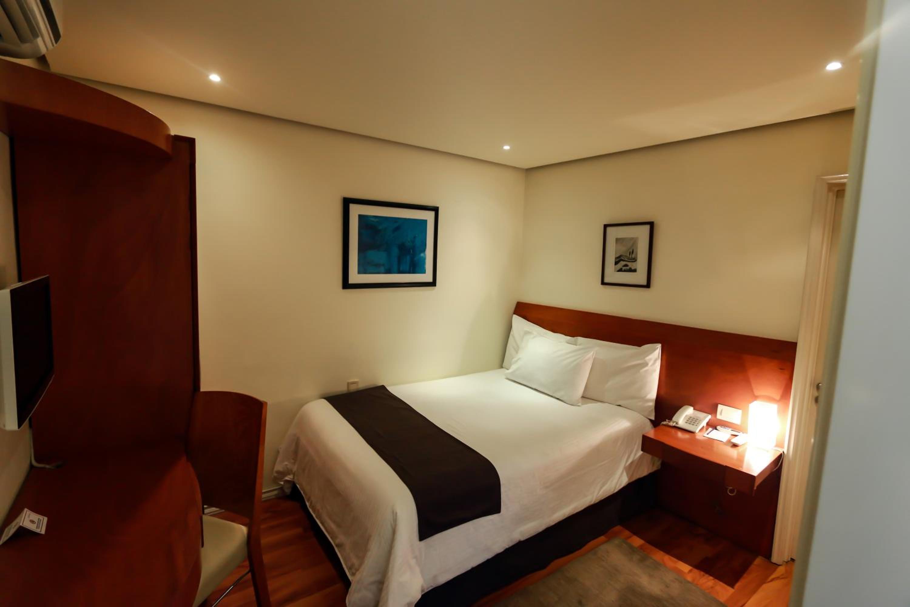 Standard Room - Photo 3