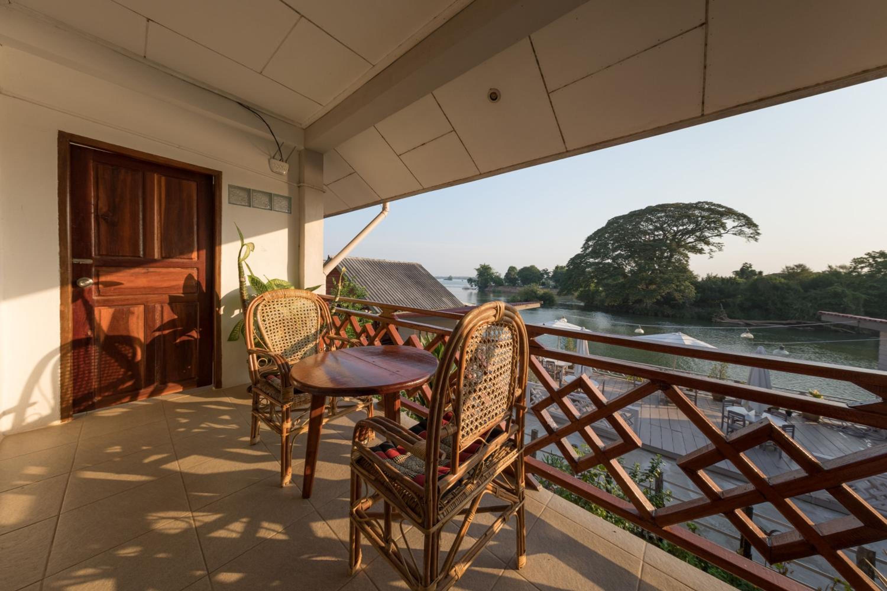 Standard Double Room with Balcony photo 3