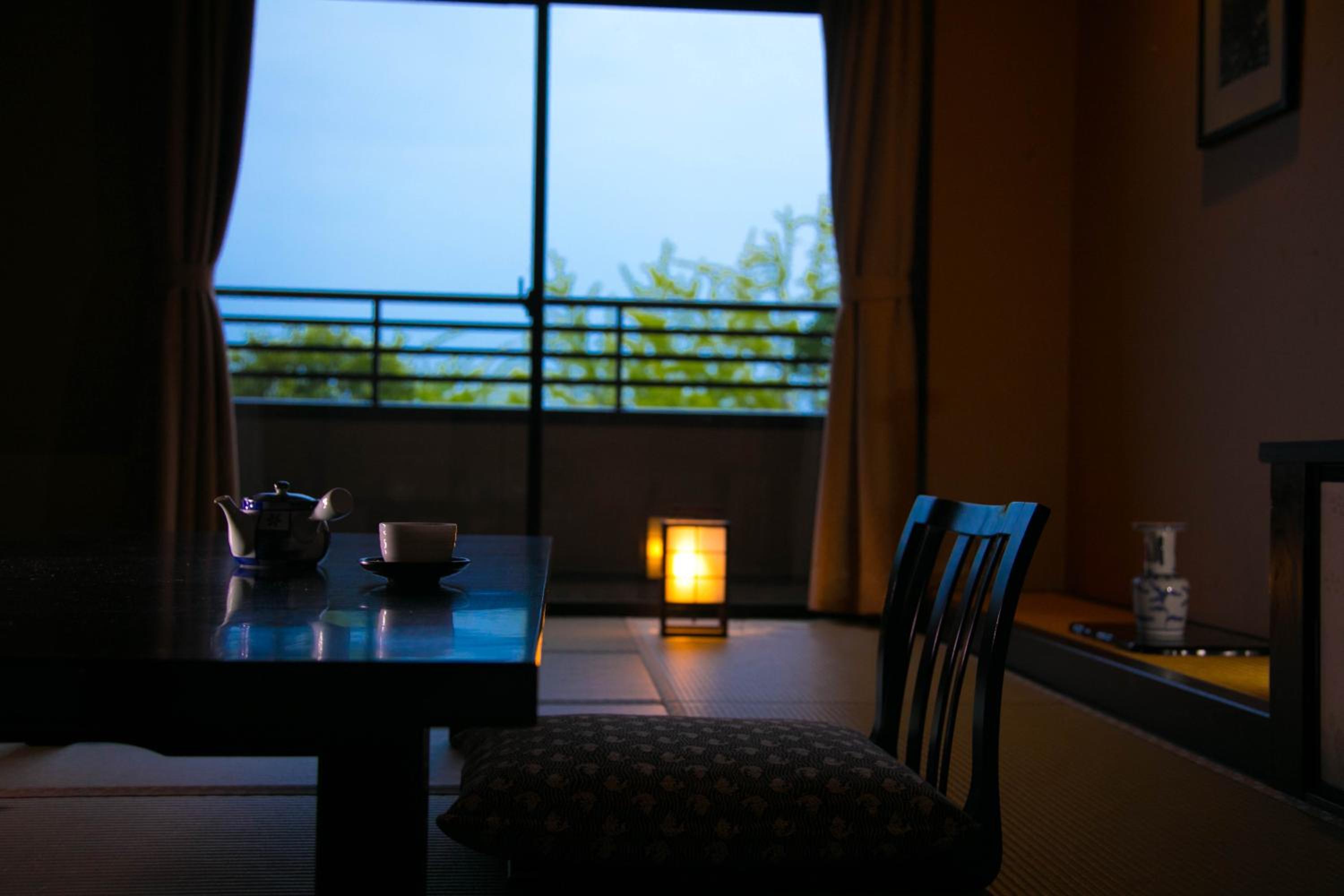 Room with Tatami Area and Private Bathroom photo 2