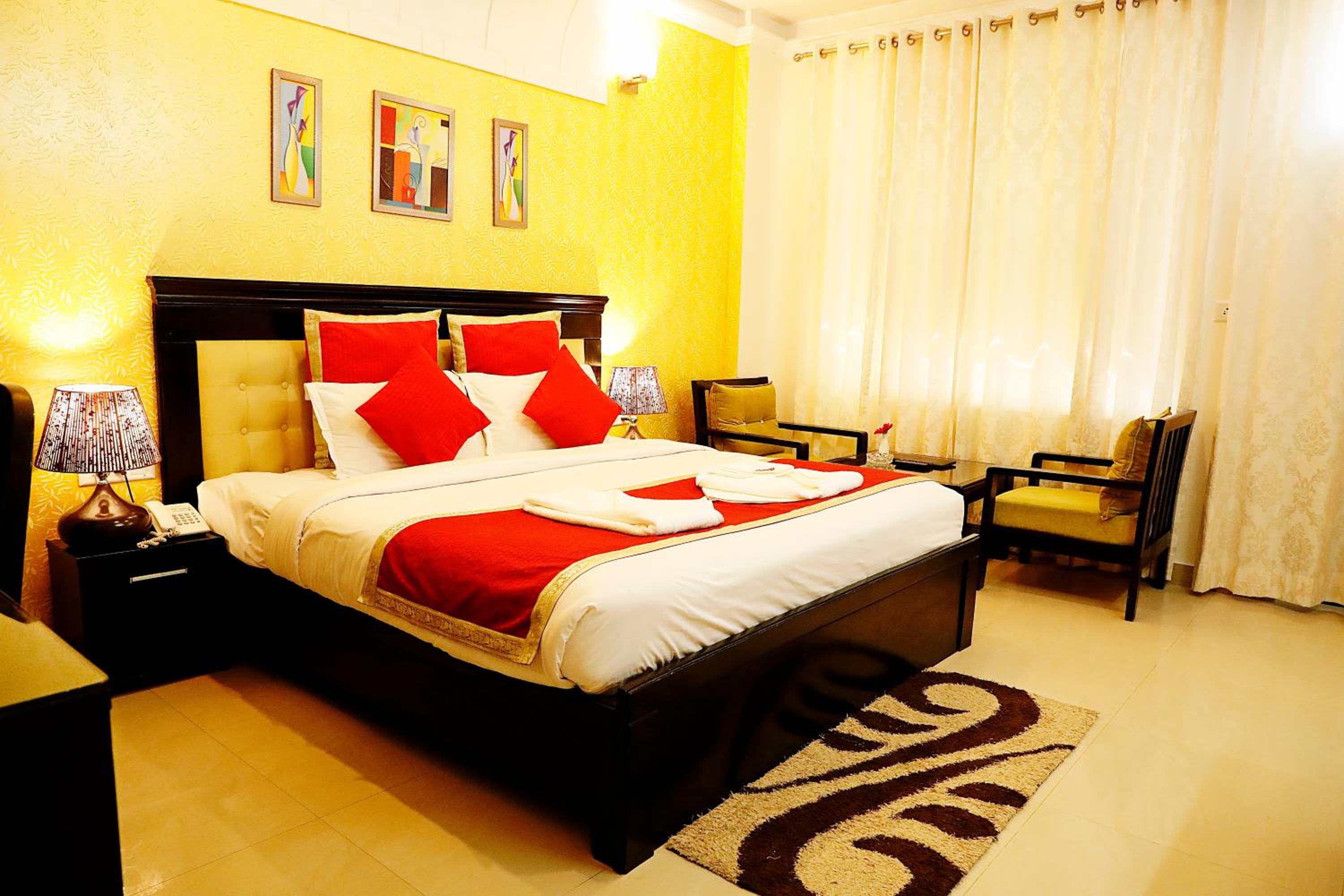 Premier Double Room - Photo 15