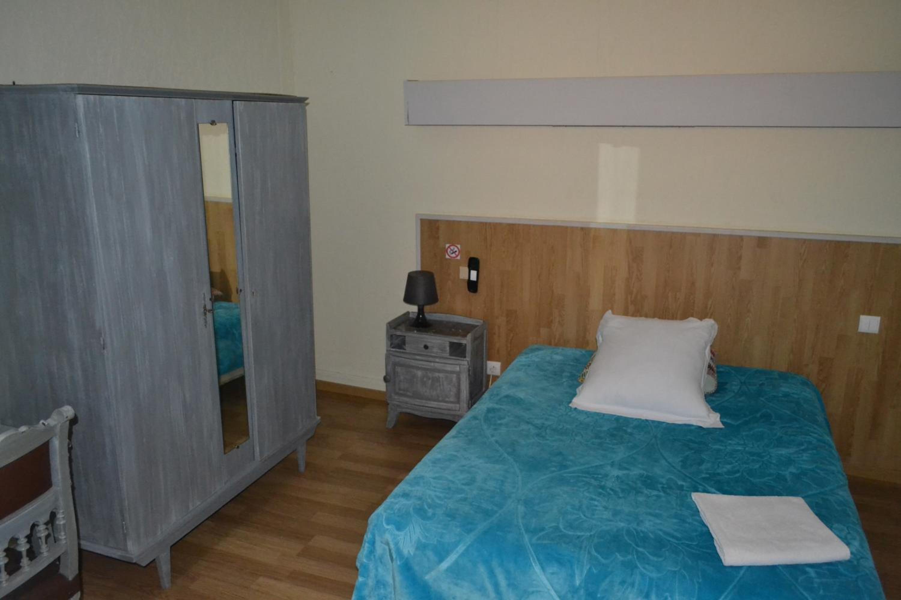 Economy Double Room photo 2