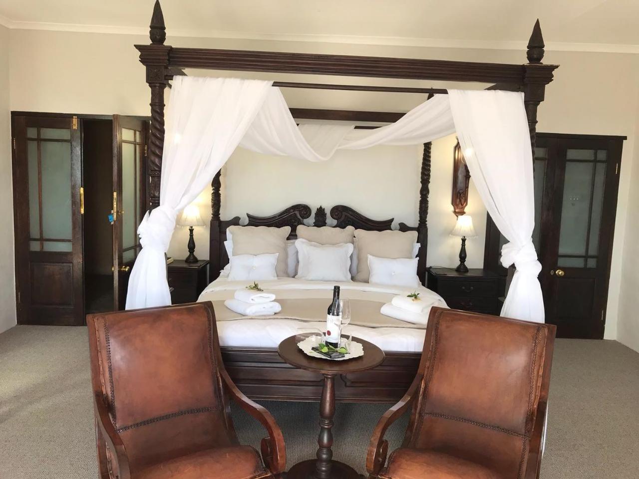 Deluxe Double Room with Balcony and Sea View
