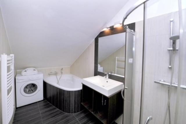 Apartment - Photo 5