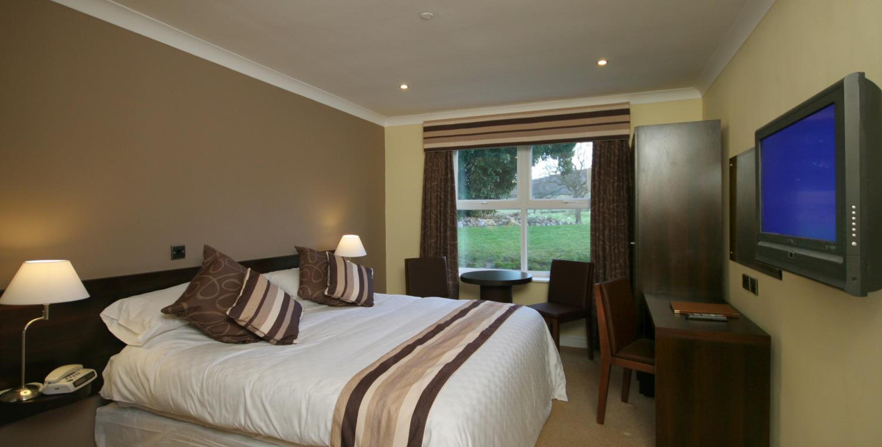 Standard Double Room - Photo 2