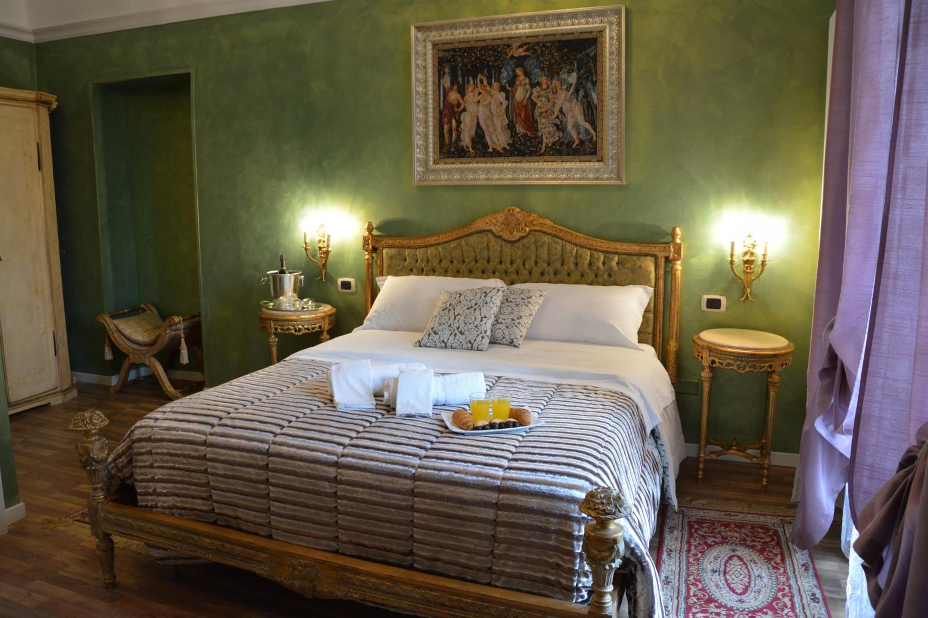 Suite With City View photo 1