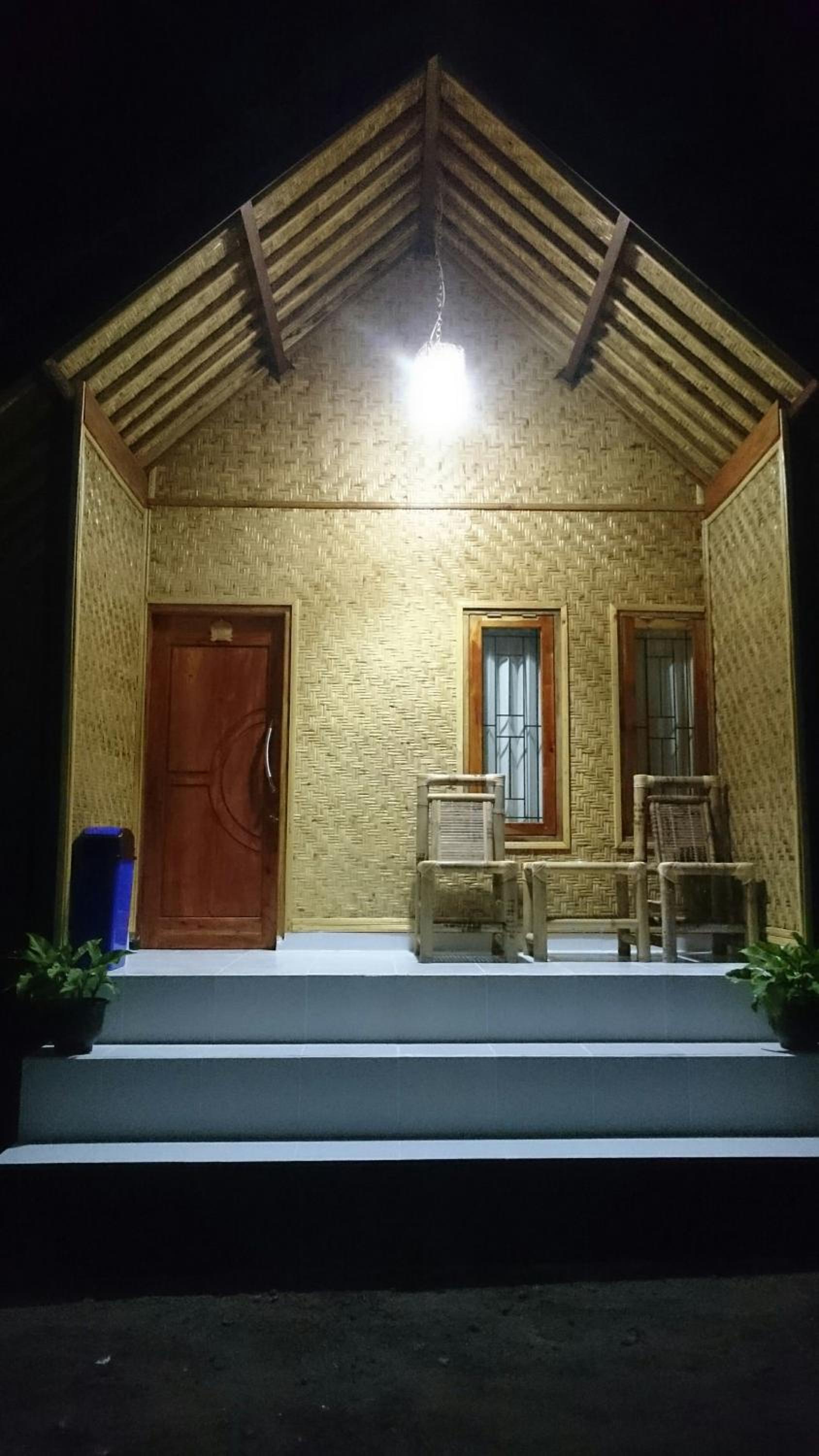 Bungalow with Garden View photo 3