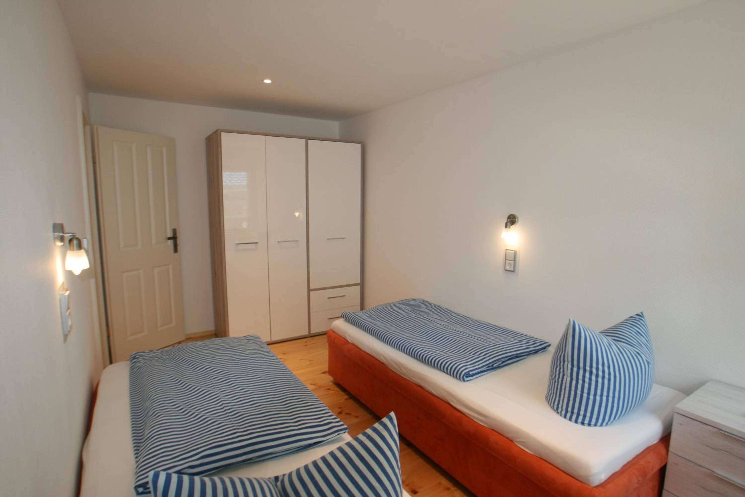 Two-Bedroom Apartment With Terrace - Annex