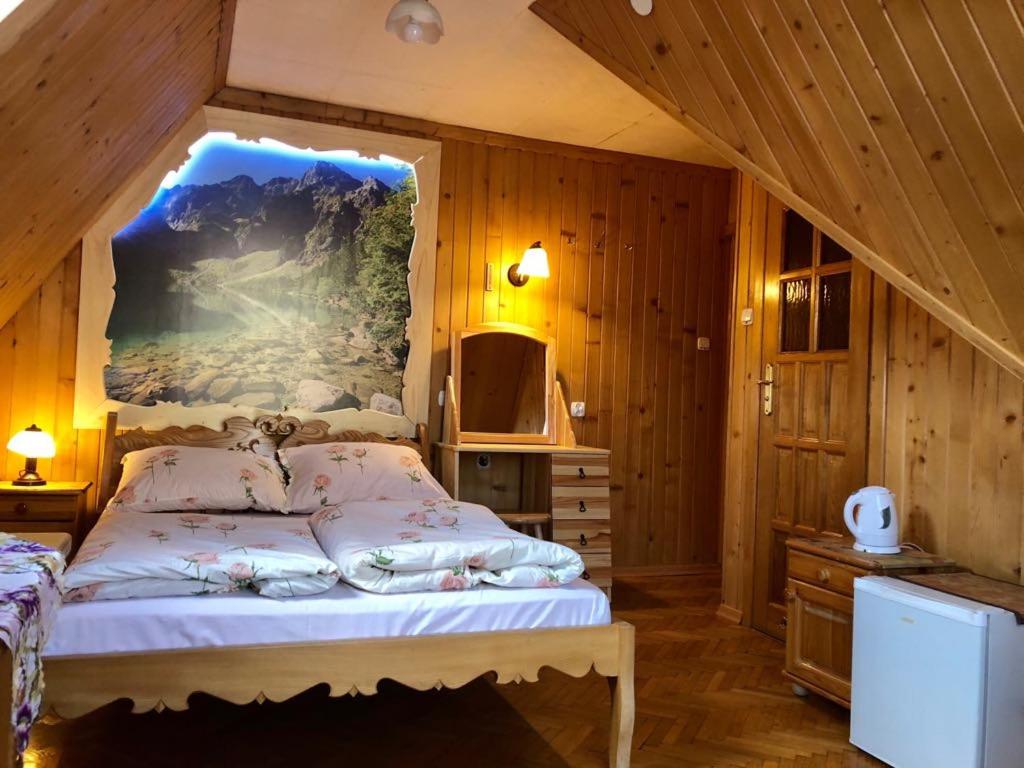 Double Room with Balcony - Photo 2