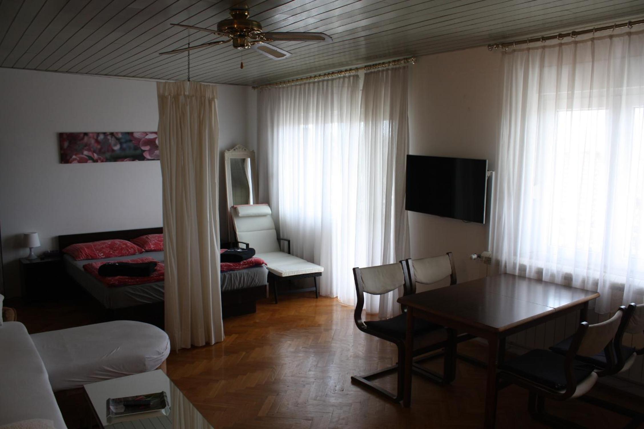 Two-Bedroom Apartment - Photo 25