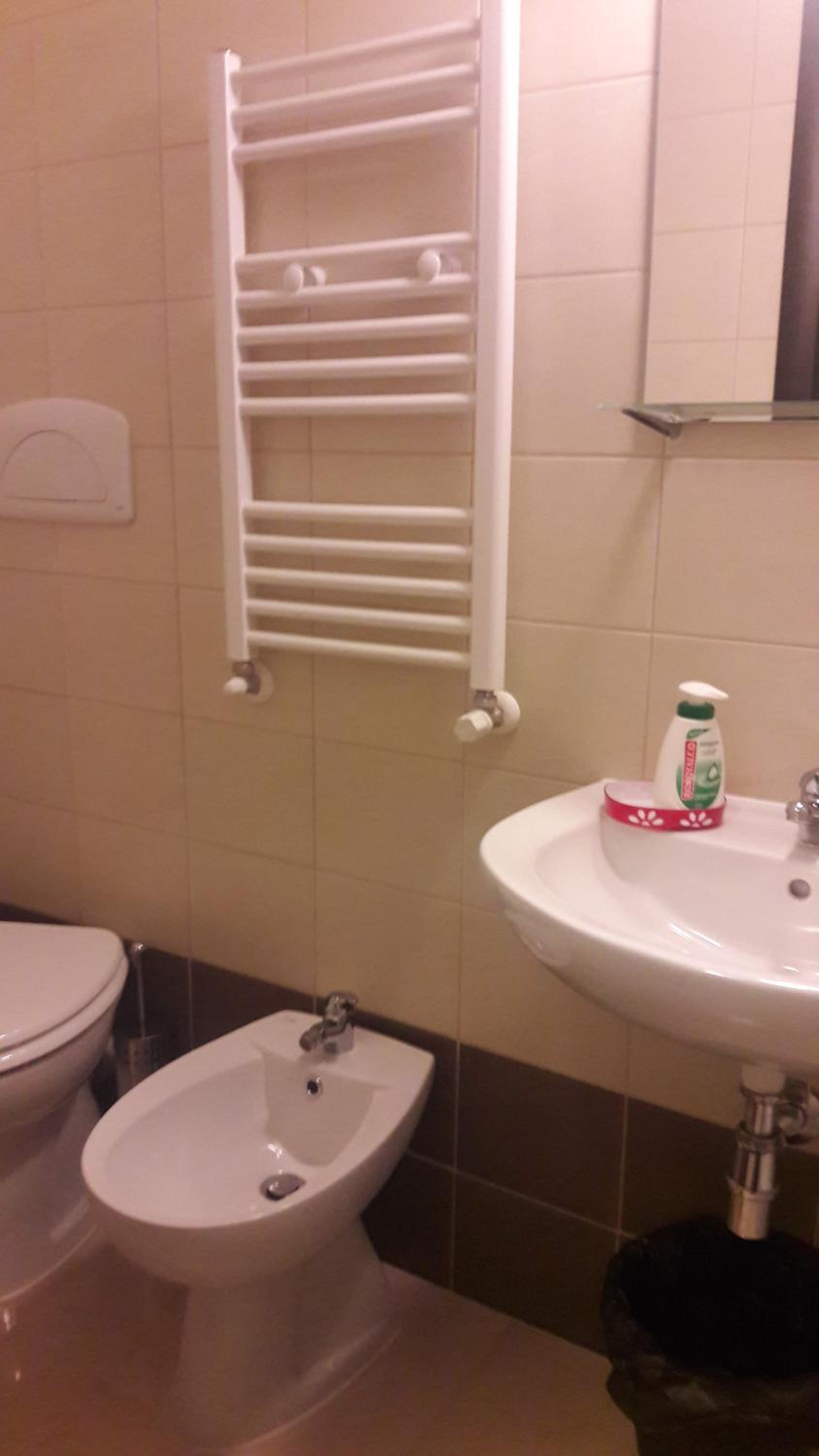 Small Single Room photo 3