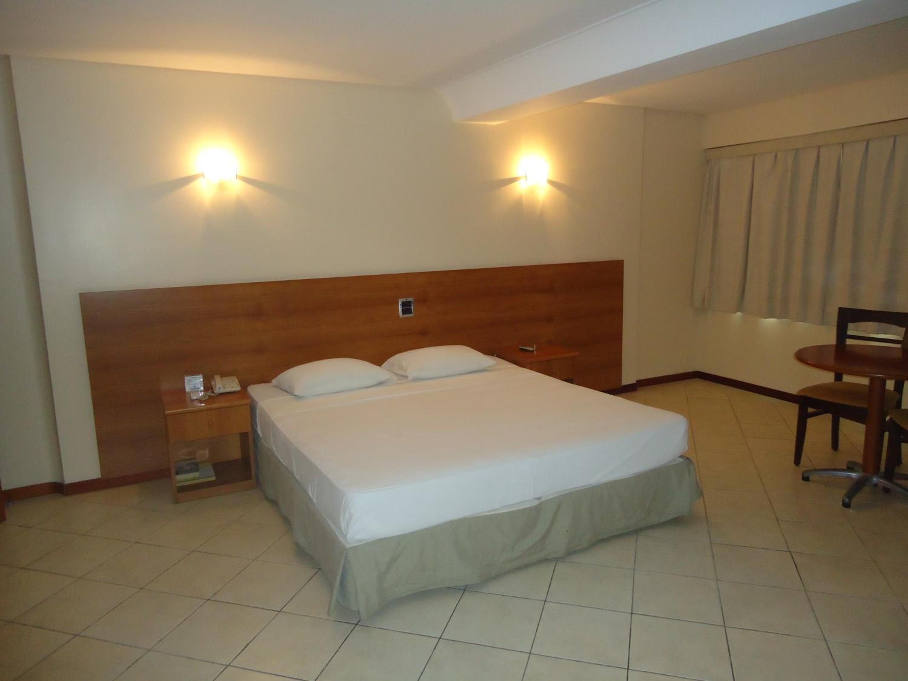 Deluxe Double Room - Photo 16