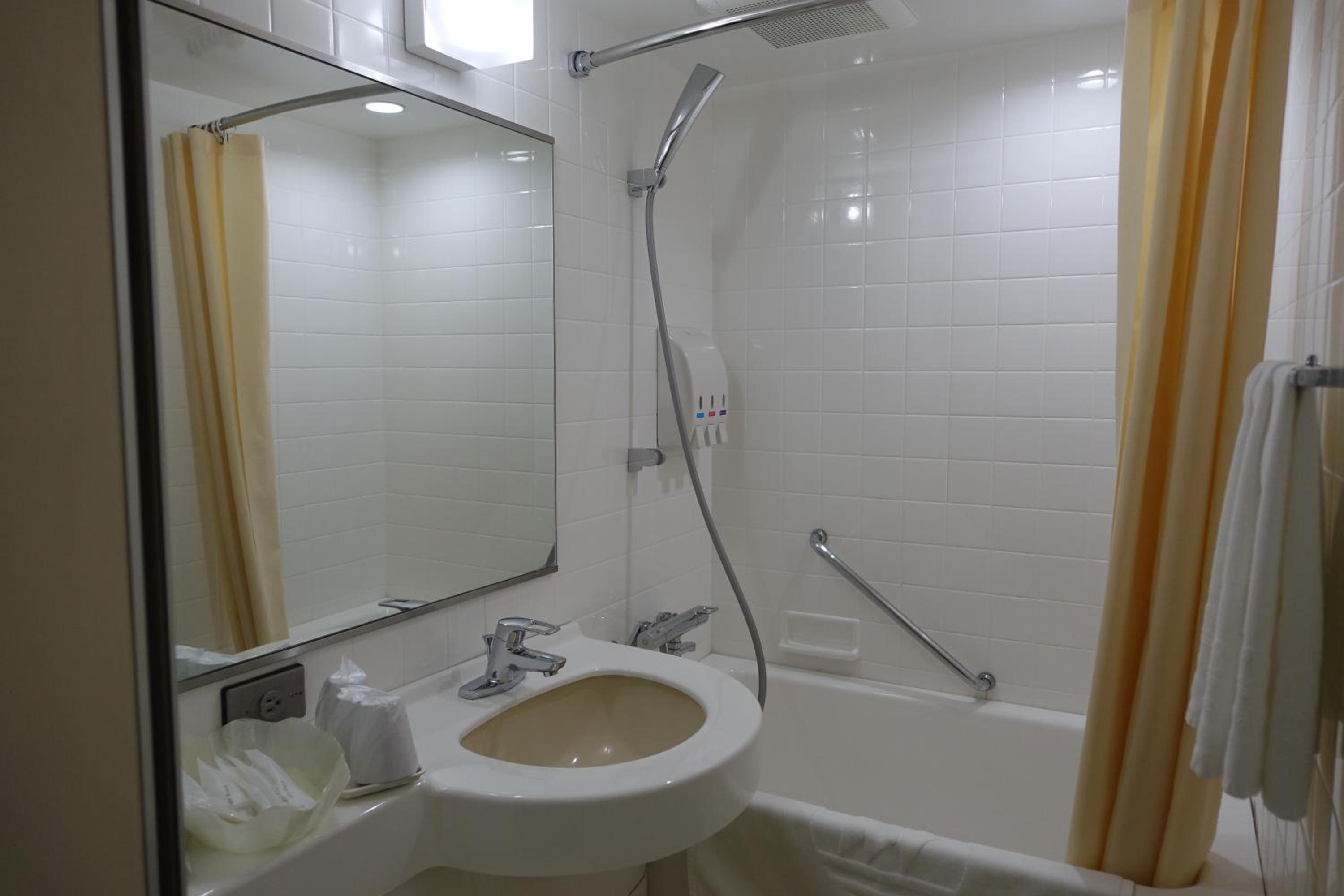 Standard Double Room - Photo 4
