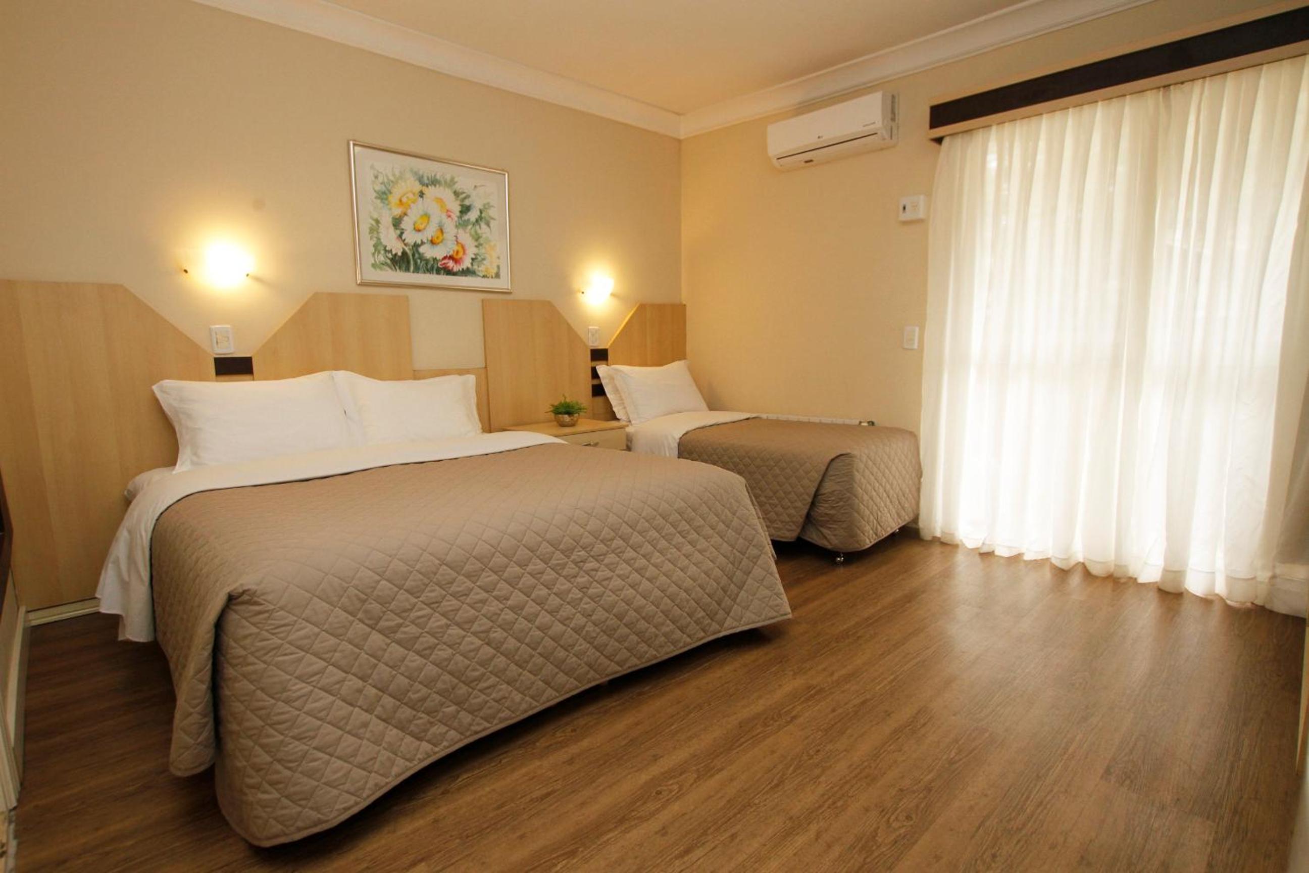 Deluxe Triple Room photo 1