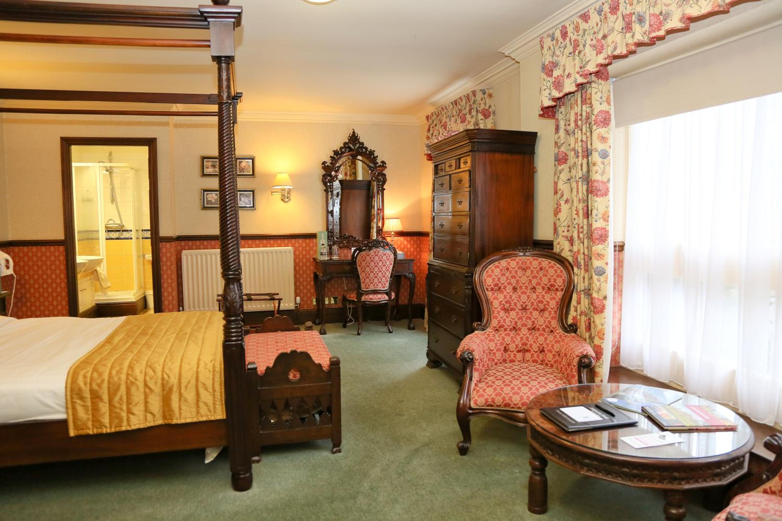 Large Double Room photo 2