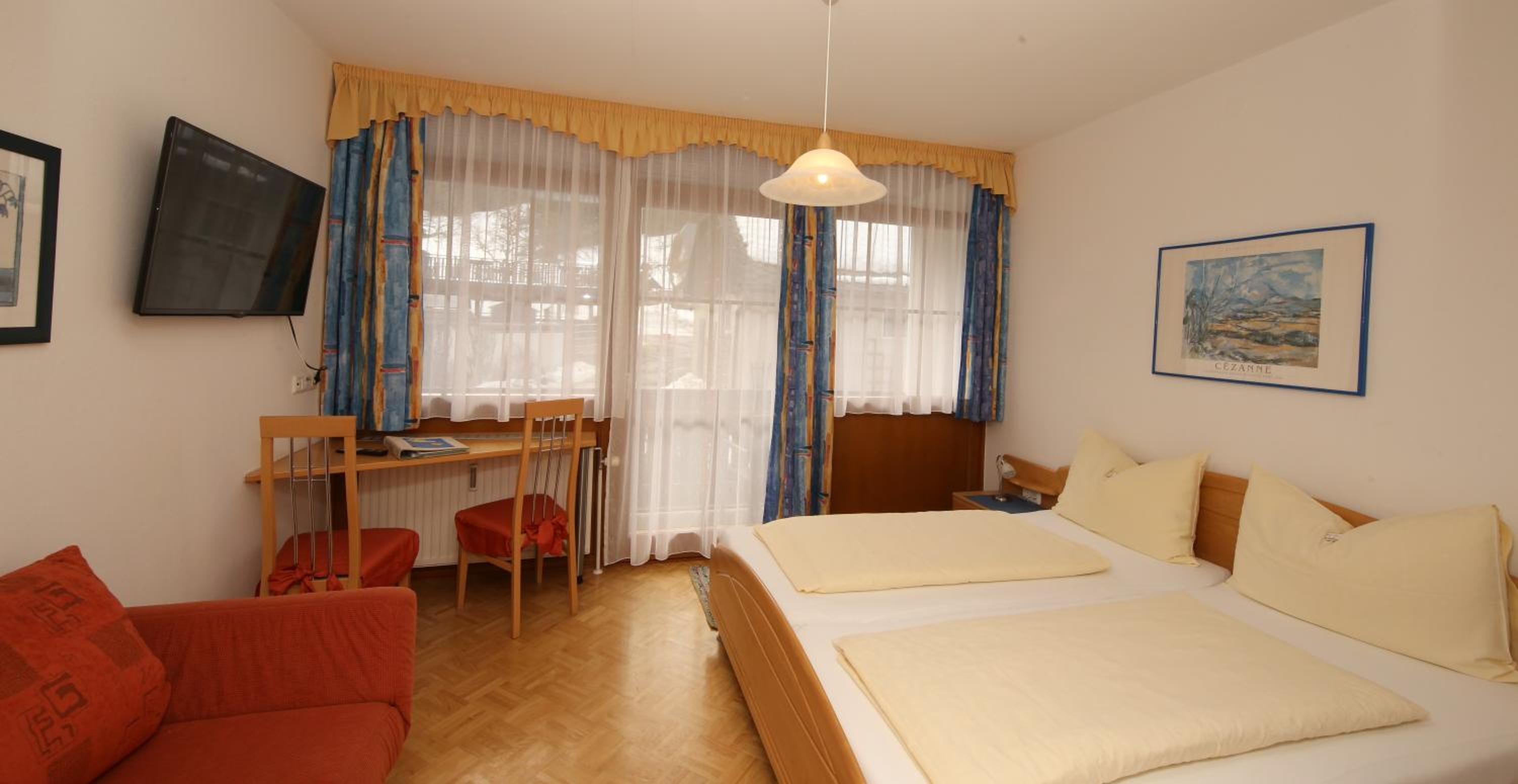 Triple Room with Balcony photo 2