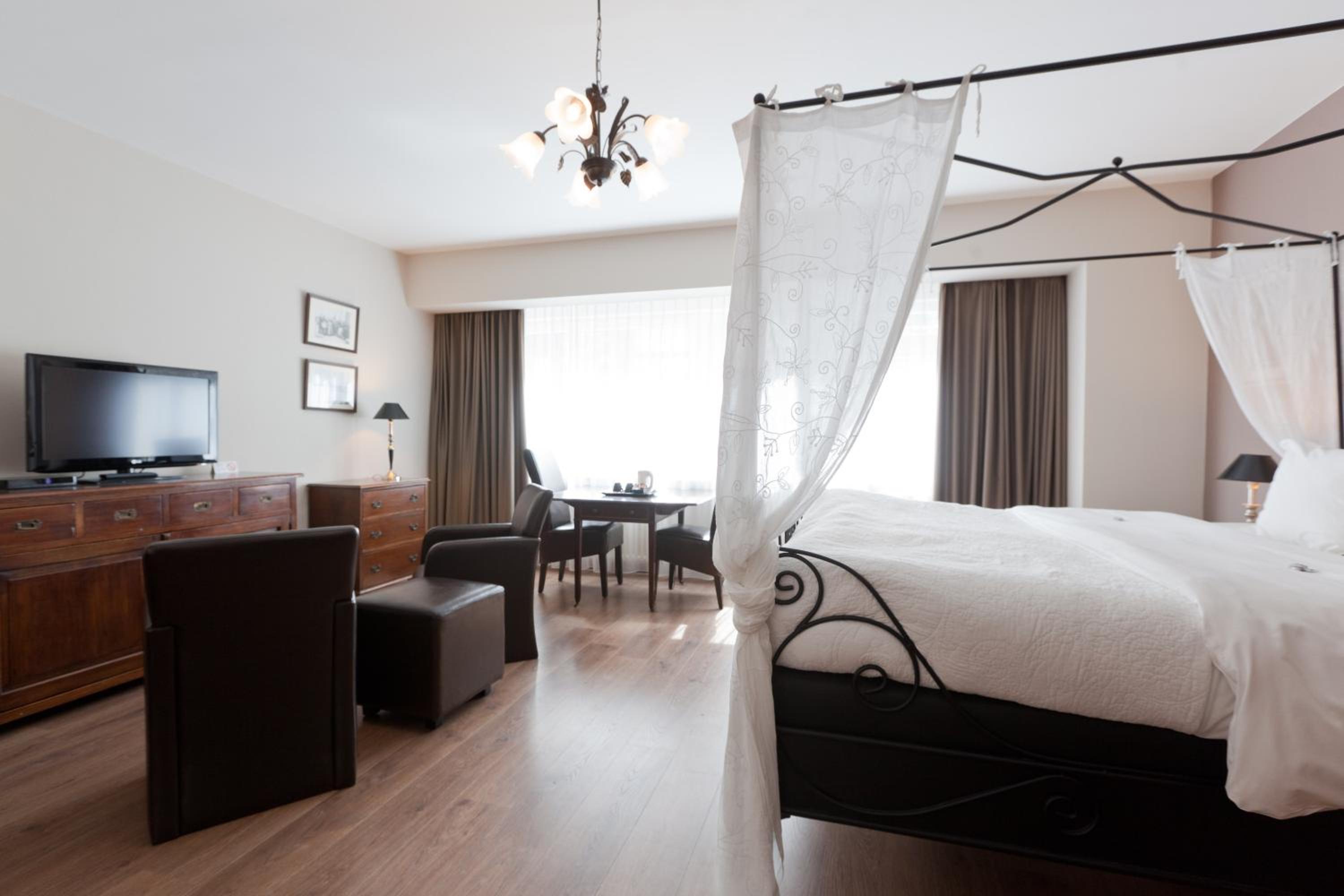 Junior Suite - Photo 2