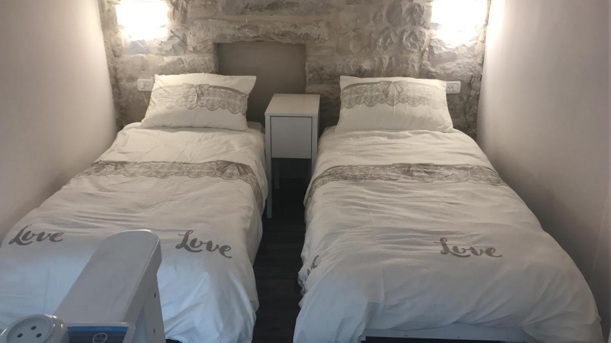 Double Room with Spa Bath photo 1
